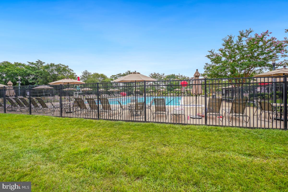 VICTORY LAKES - Residential