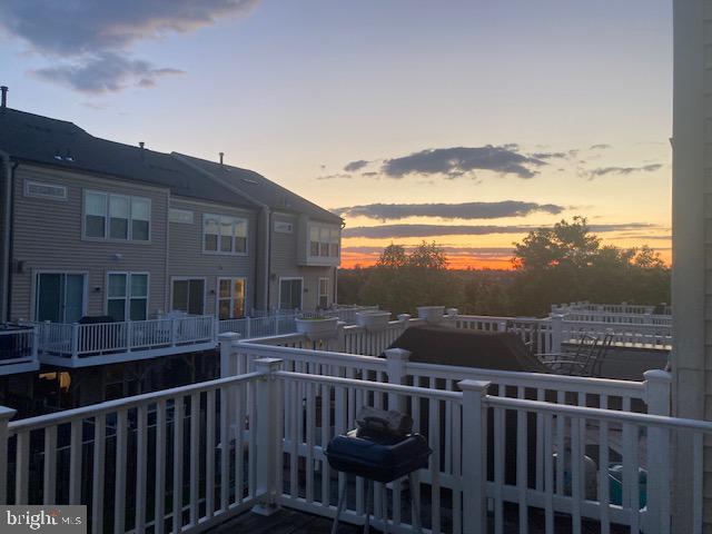 VICTORY LAKES - Residential