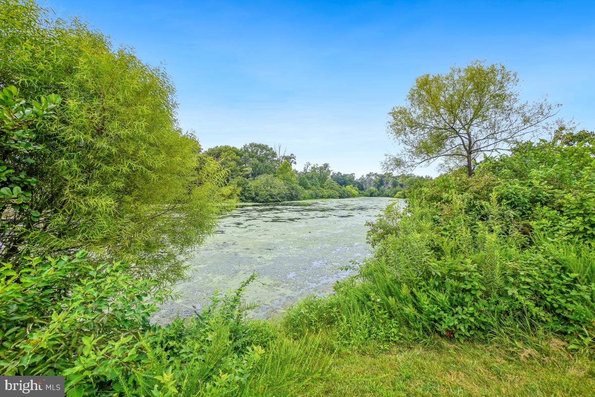 VICTORY LAKES - Residential