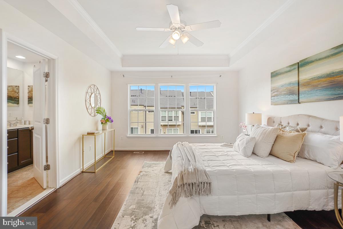 VICTORY LAKES - Residential