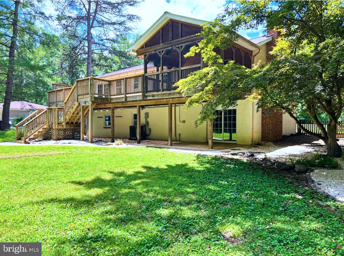 12 CLOVER HILL DRIVE