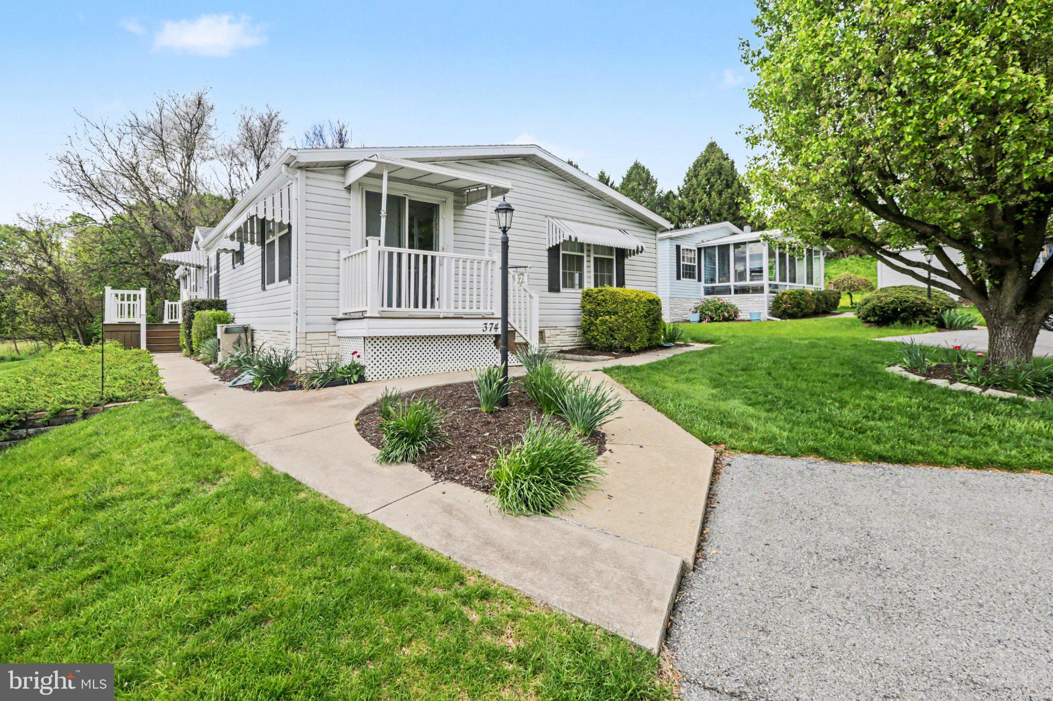 SHADOWSTONE VILLAGE - Residential