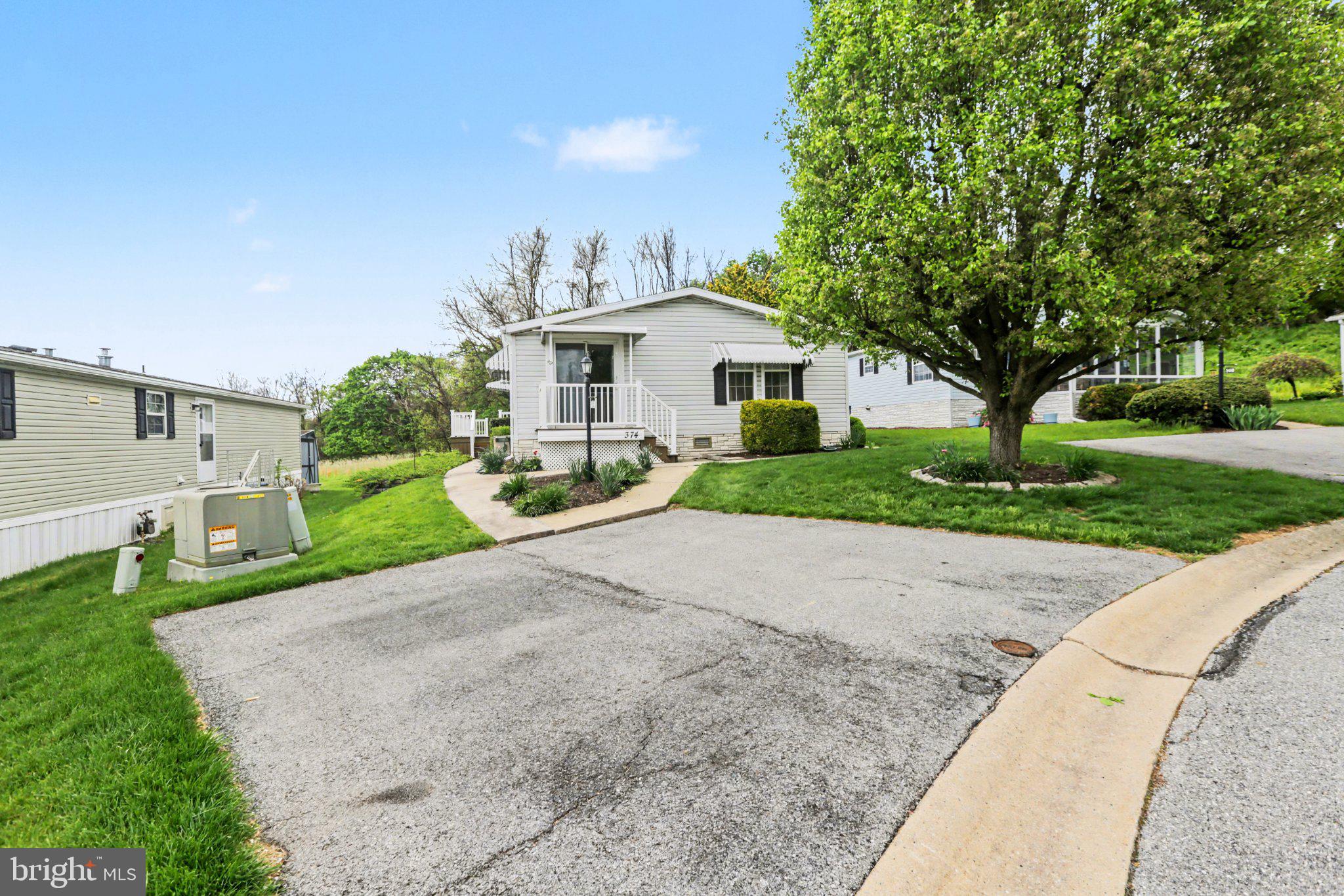 SHADOWSTONE VILLAGE - Residential