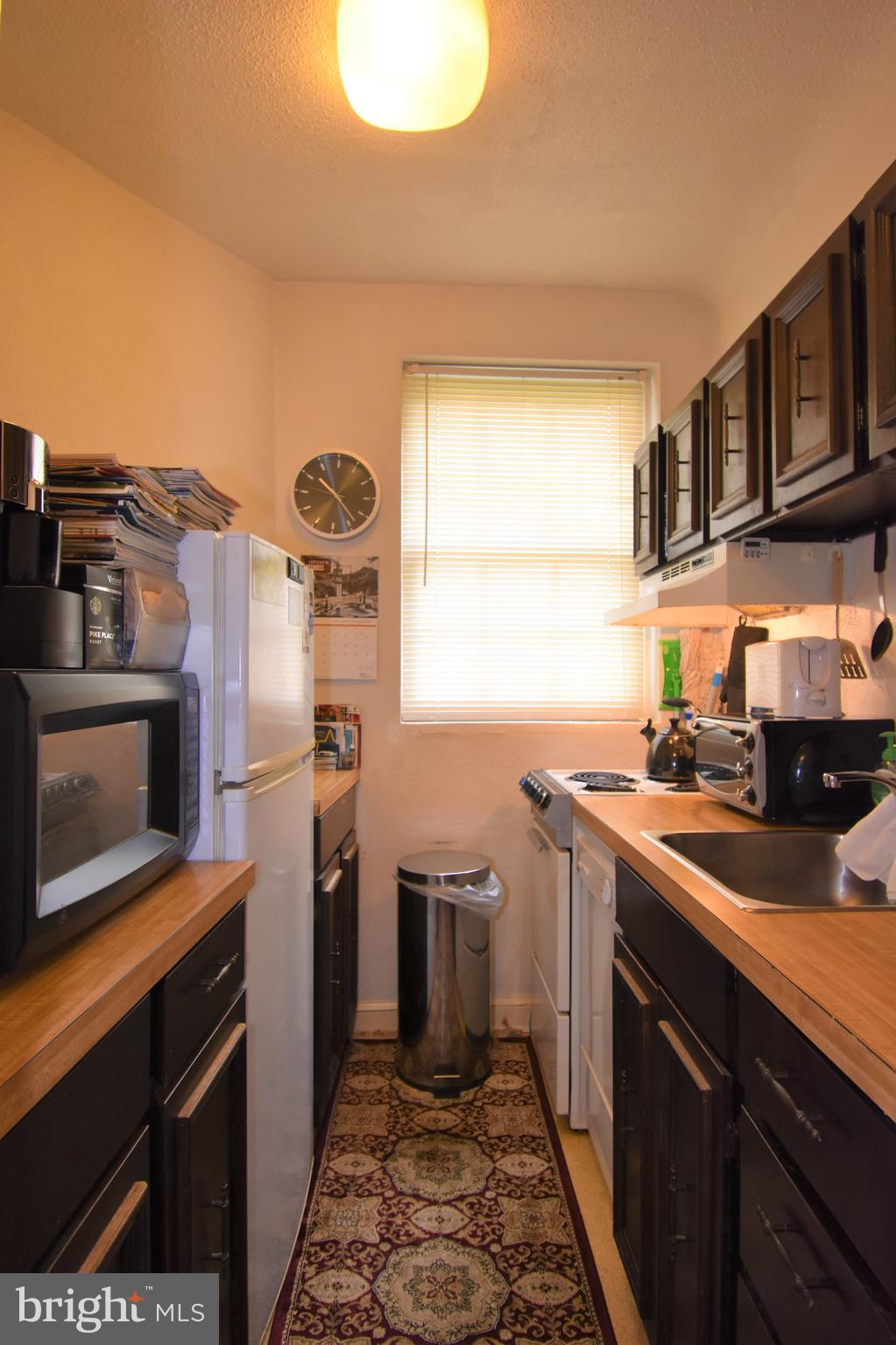 CATHEDRAL HEIGHTS - Residential Lease