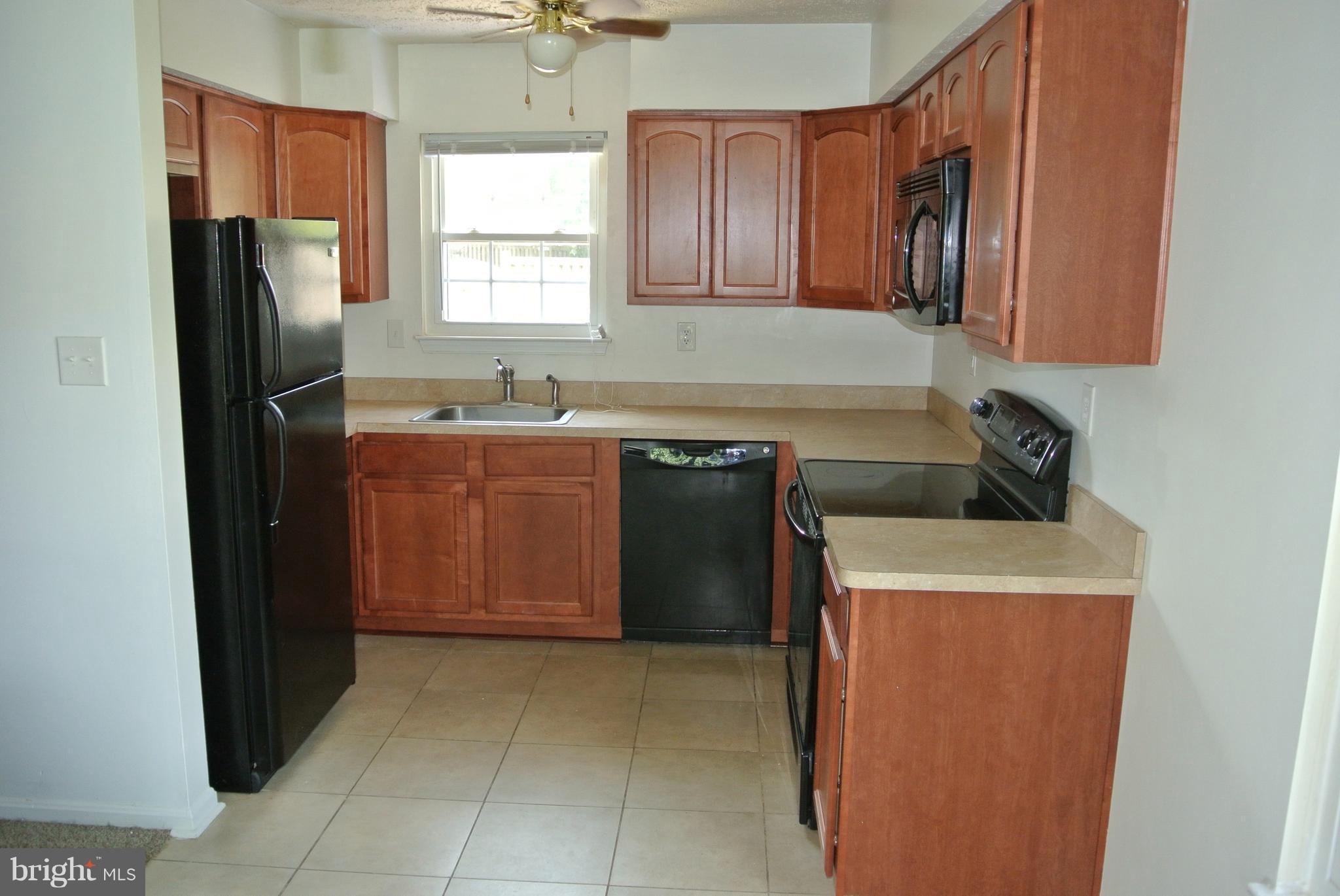 ST CHARLES SUB - HAMPSHIRE - Residential