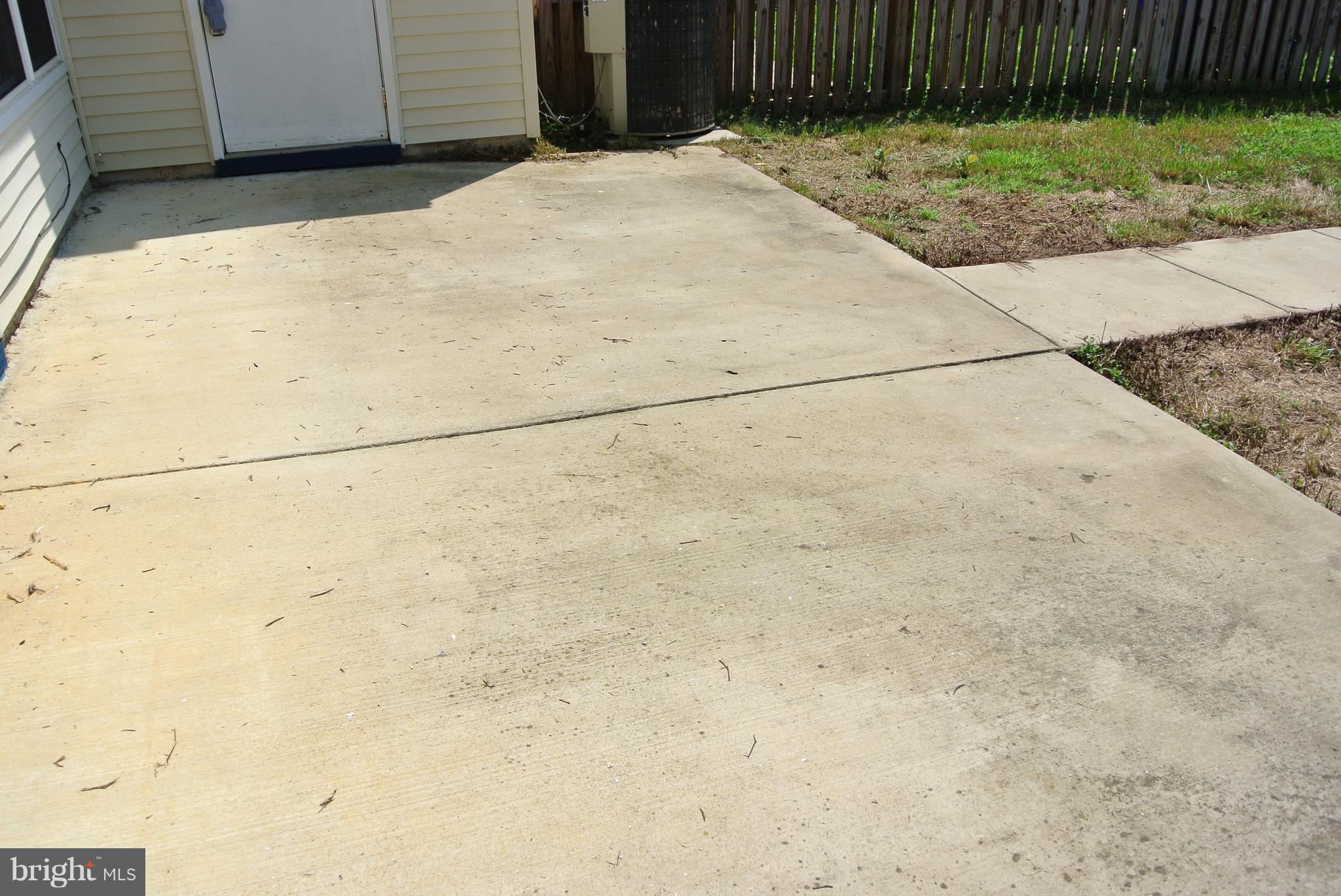 ST CHARLES SUB - HAMPSHIRE - Residential