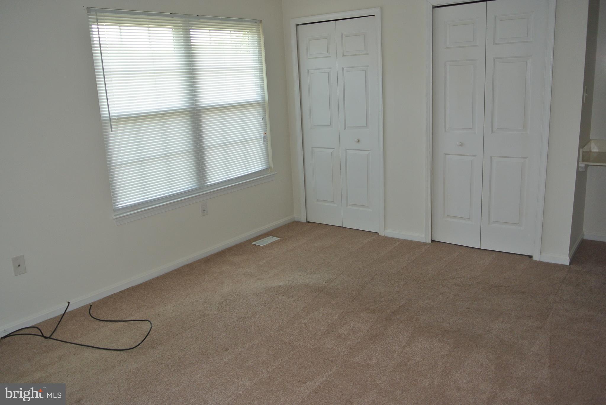 ST CHARLES SUB - HAMPSHIRE - Residential