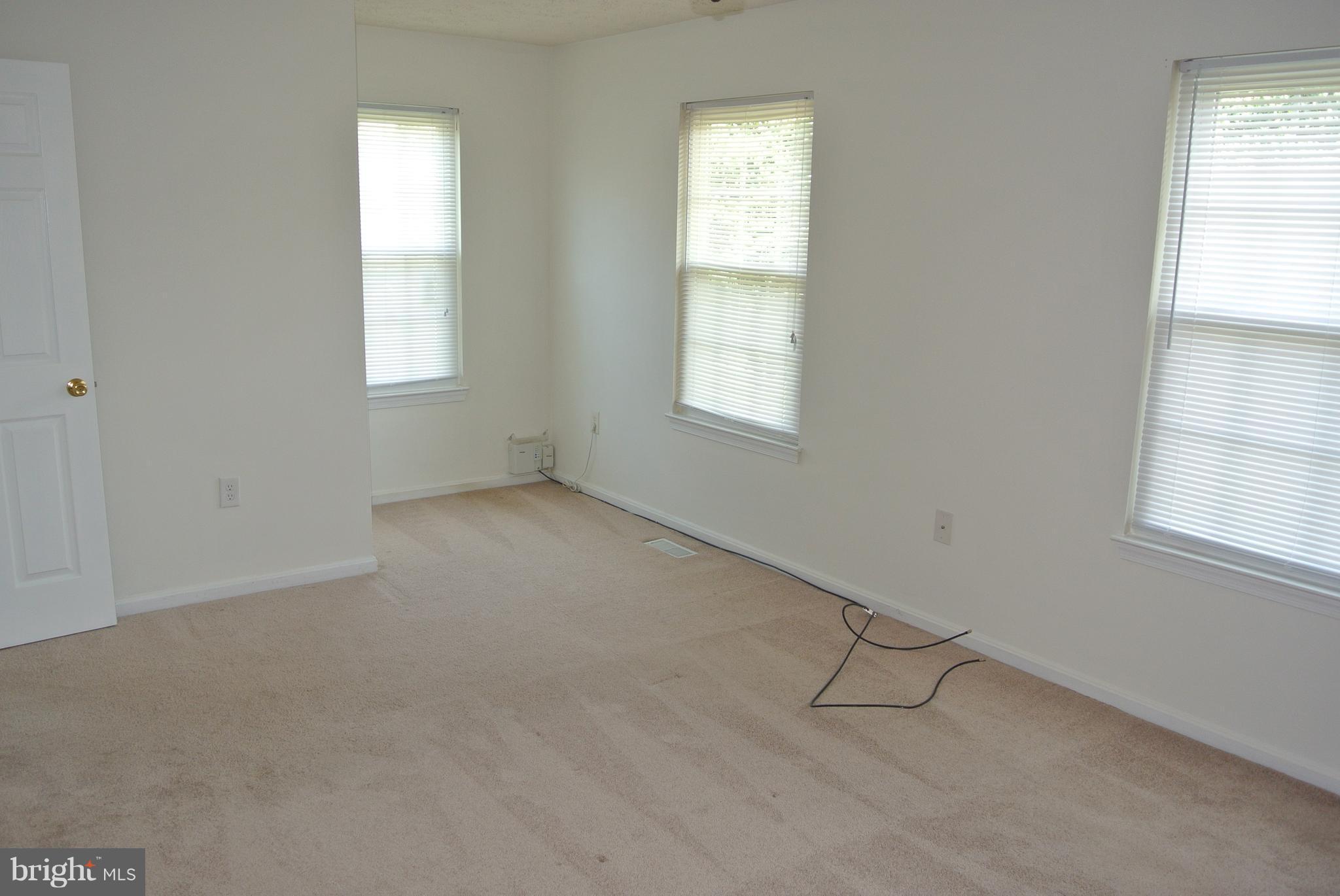 ST CHARLES SUB - HAMPSHIRE - Residential