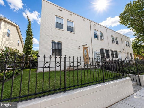 Multifamily For Sale - 5117 A Street<br/> WASHINGTON, DC 20019