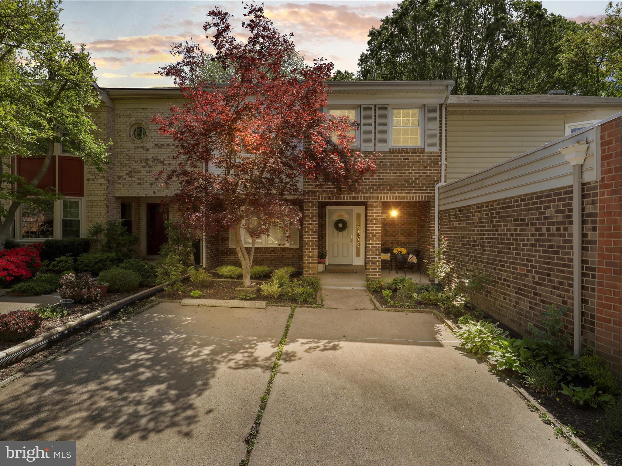 1034 MOOREFIELD CREEK ROAD SW
