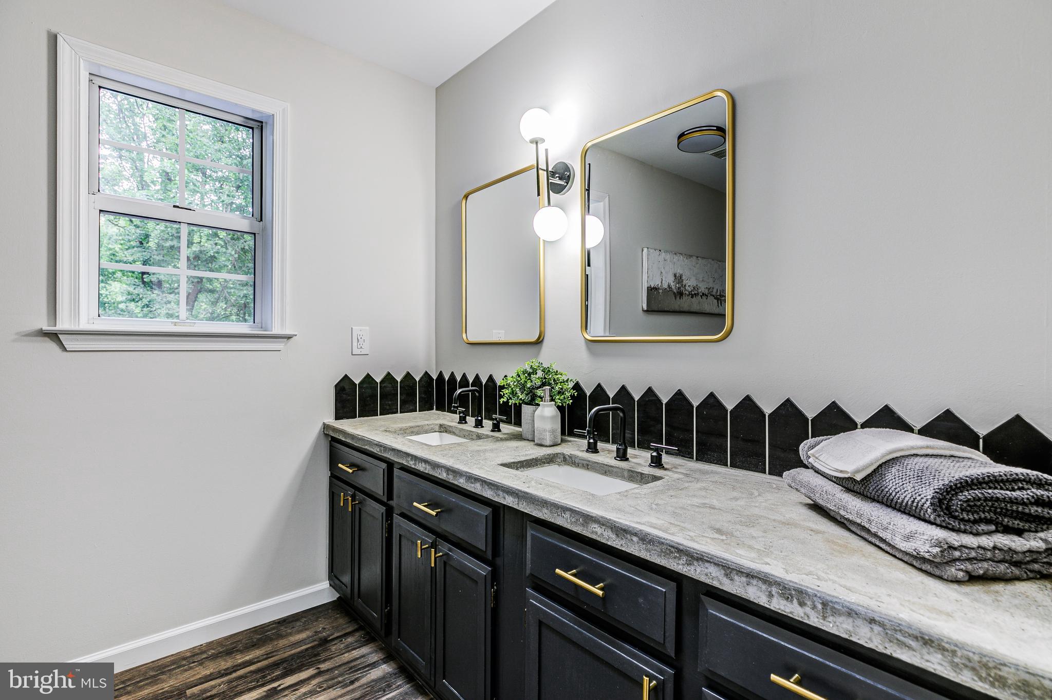 SAM OWINGS PLACE - Residential