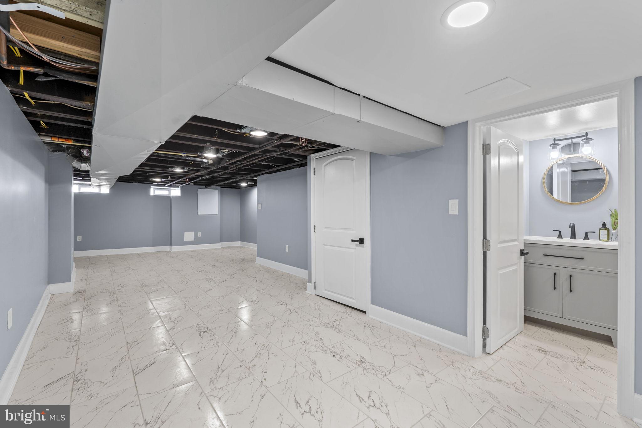 HOPKINS - Residential