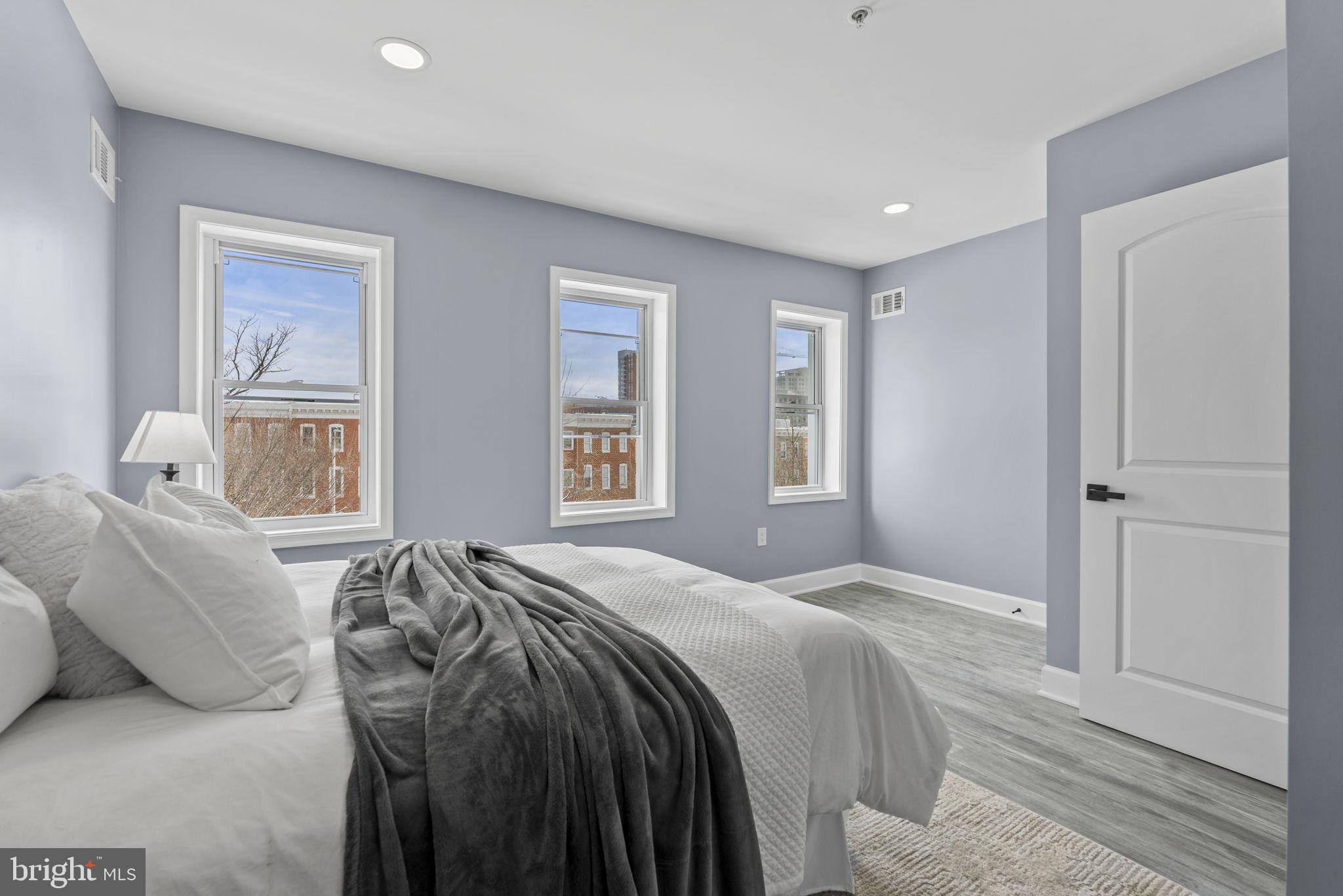 HOPKINS - Residential