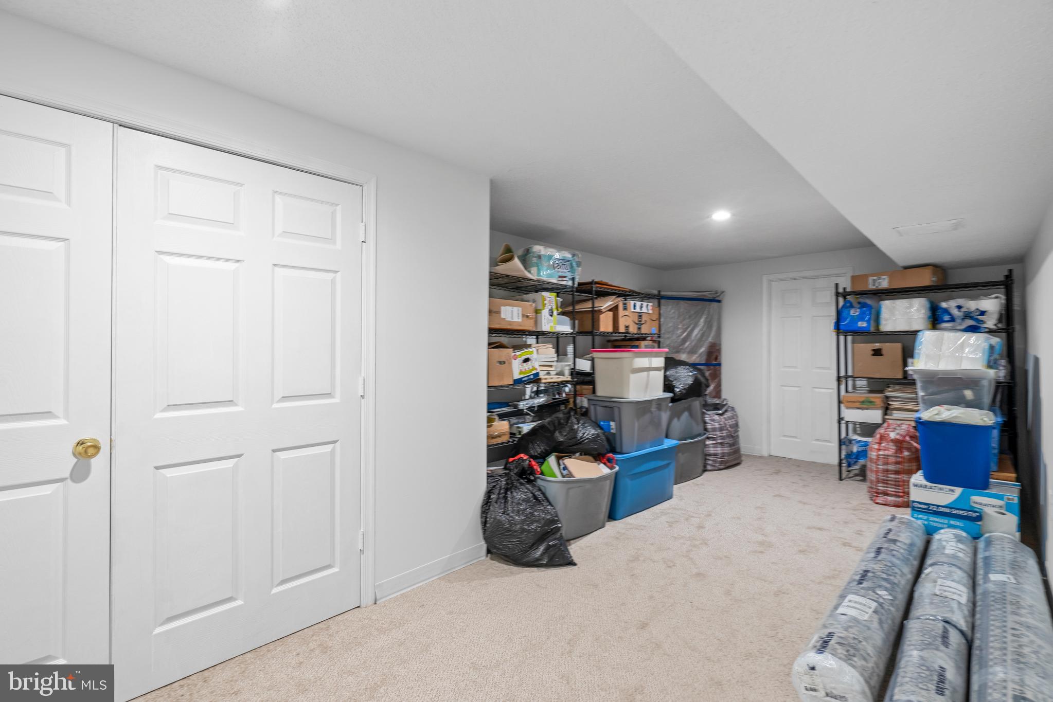 SPRINGFIELD MANOR - Residential