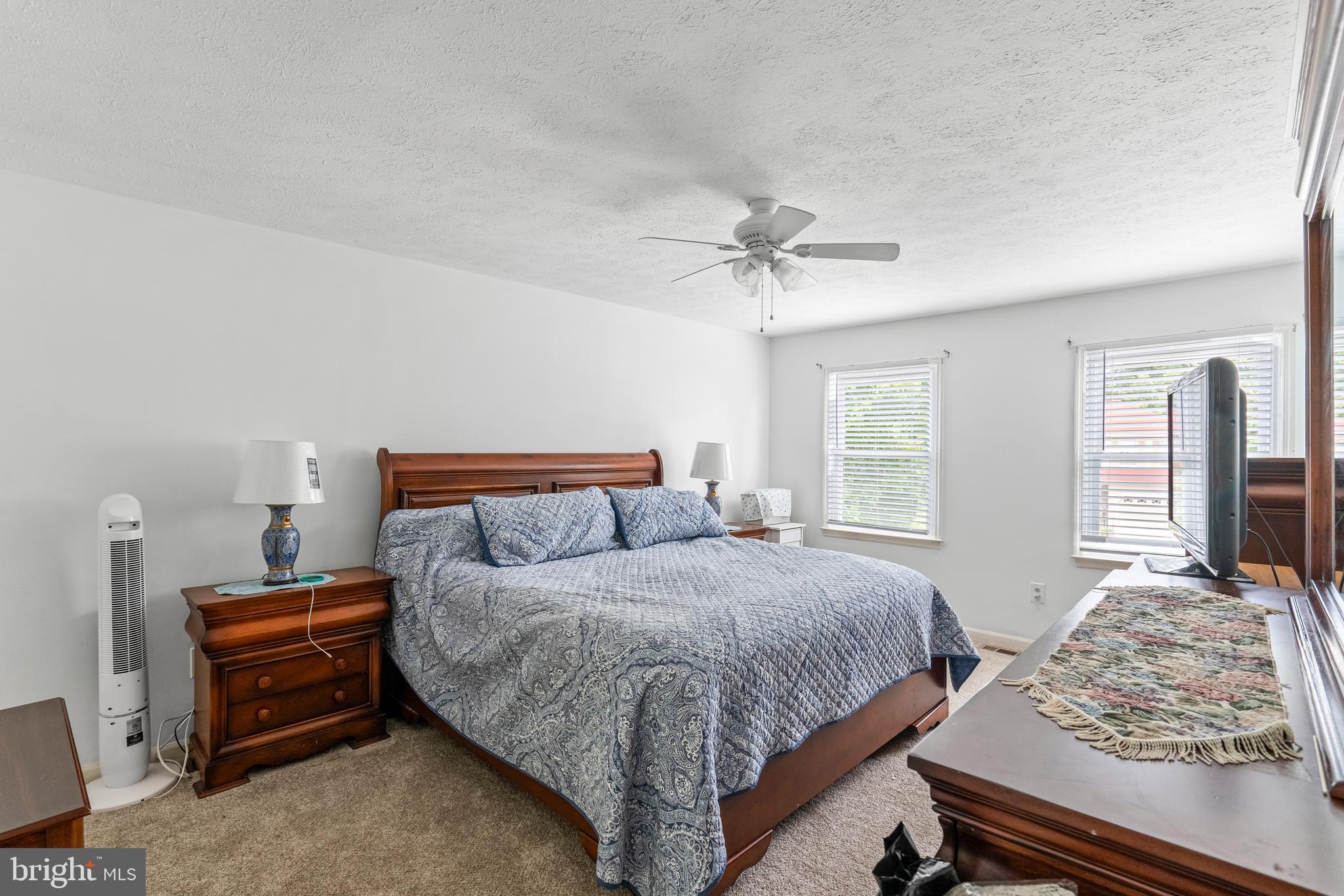 SPRINGFIELD MANOR - Residential