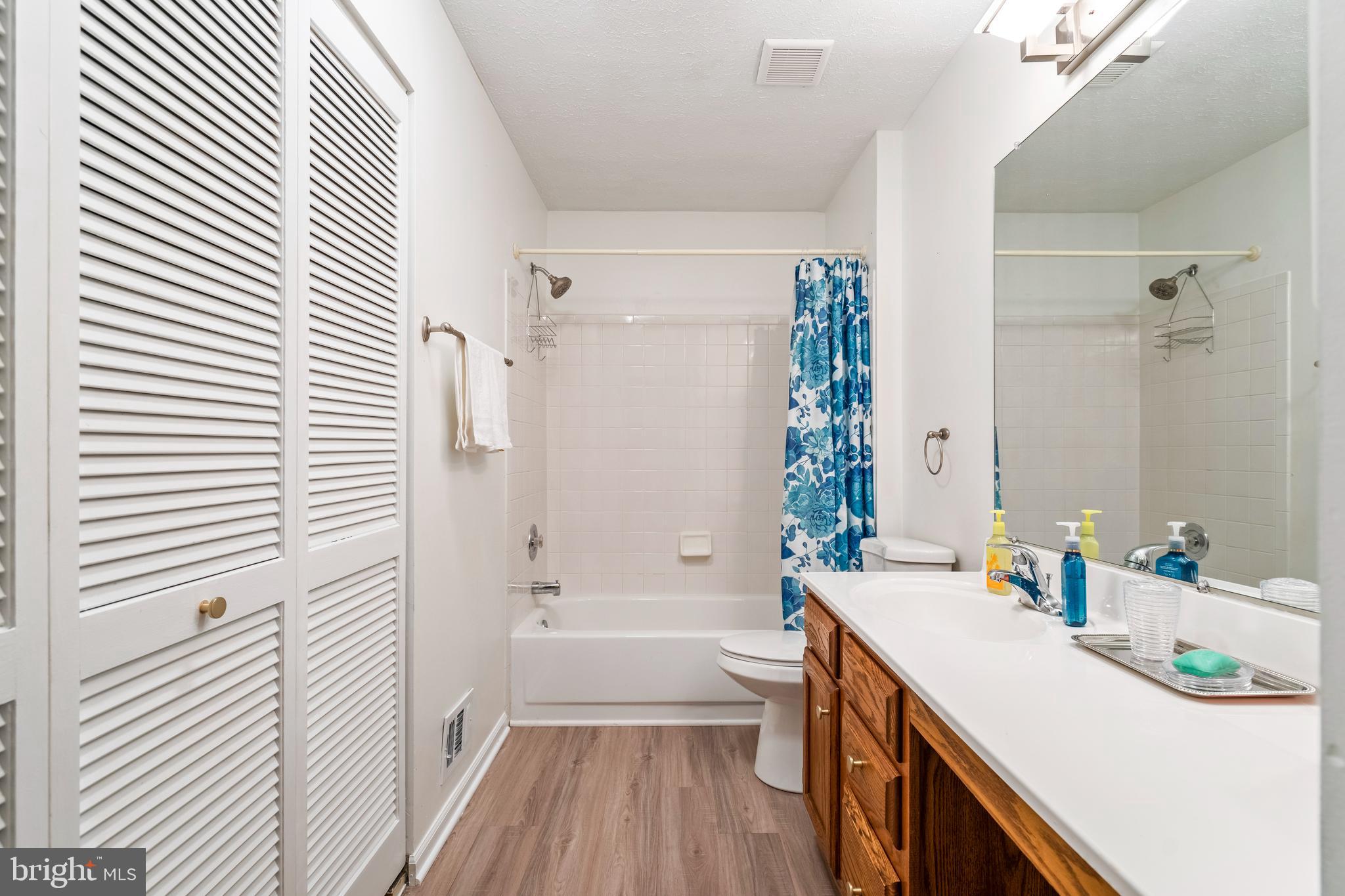 SPRINGFIELD MANOR - Residential