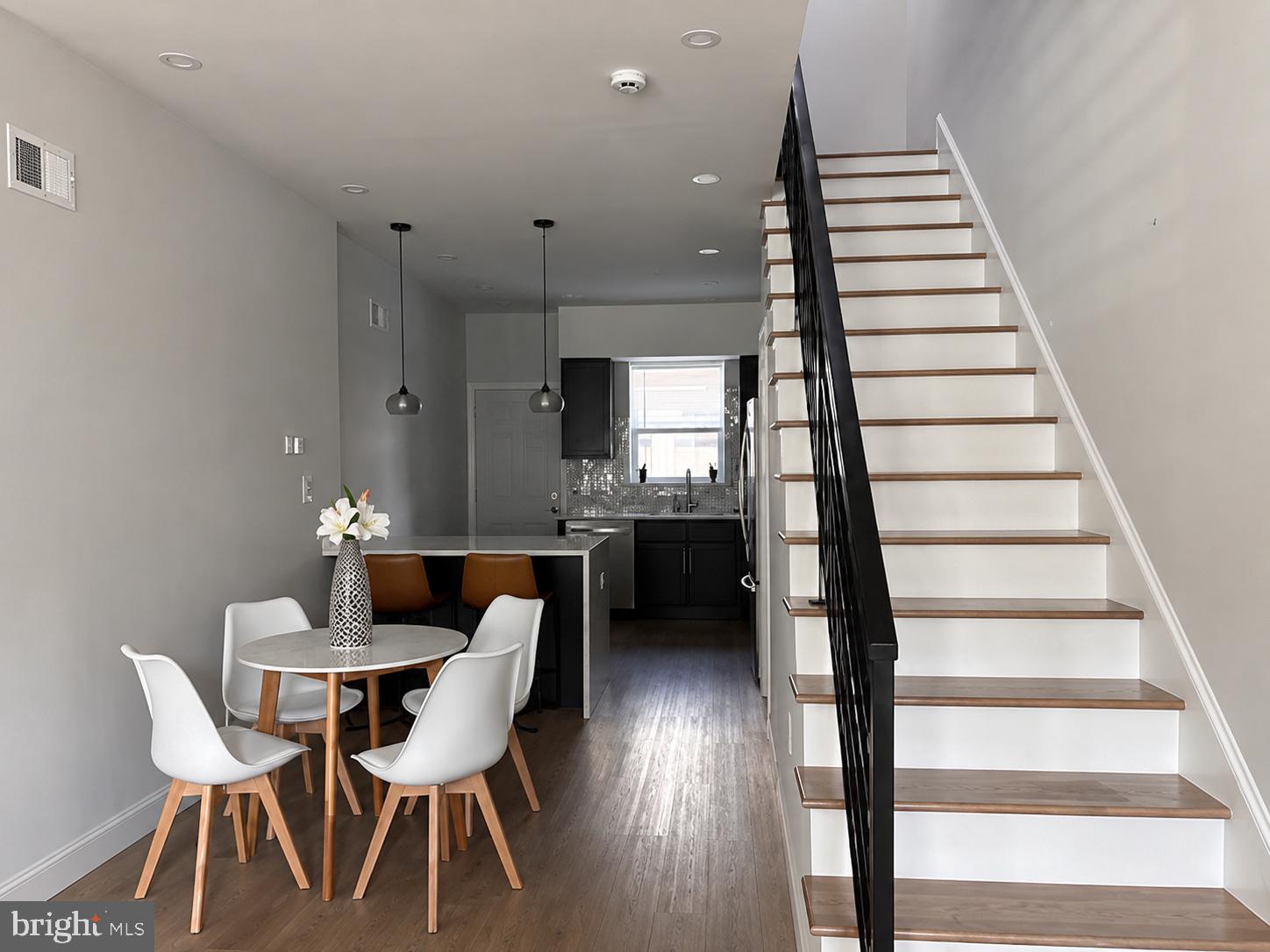 1537 S 26TH STREET