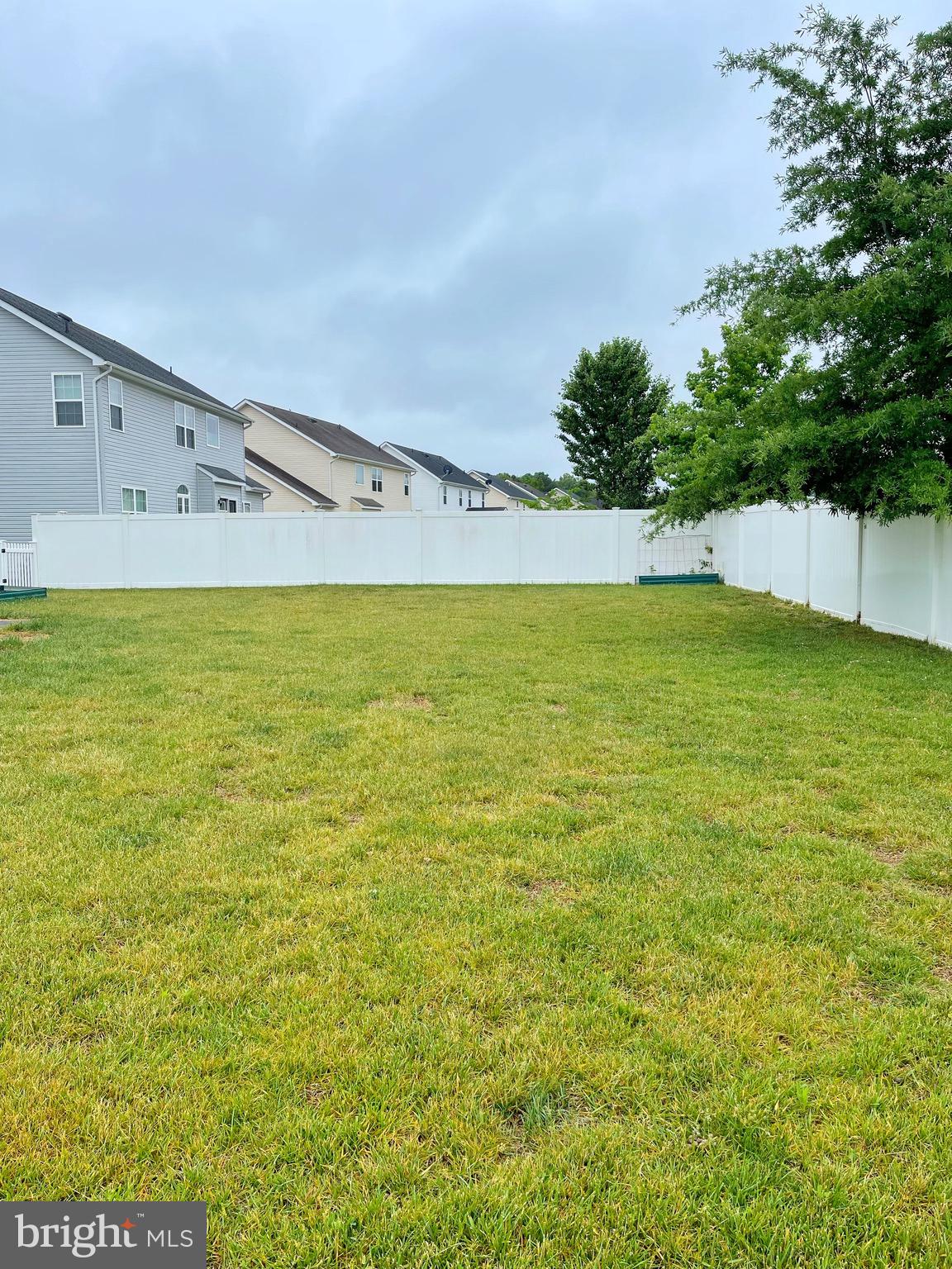 PEMBROOKE - Residential