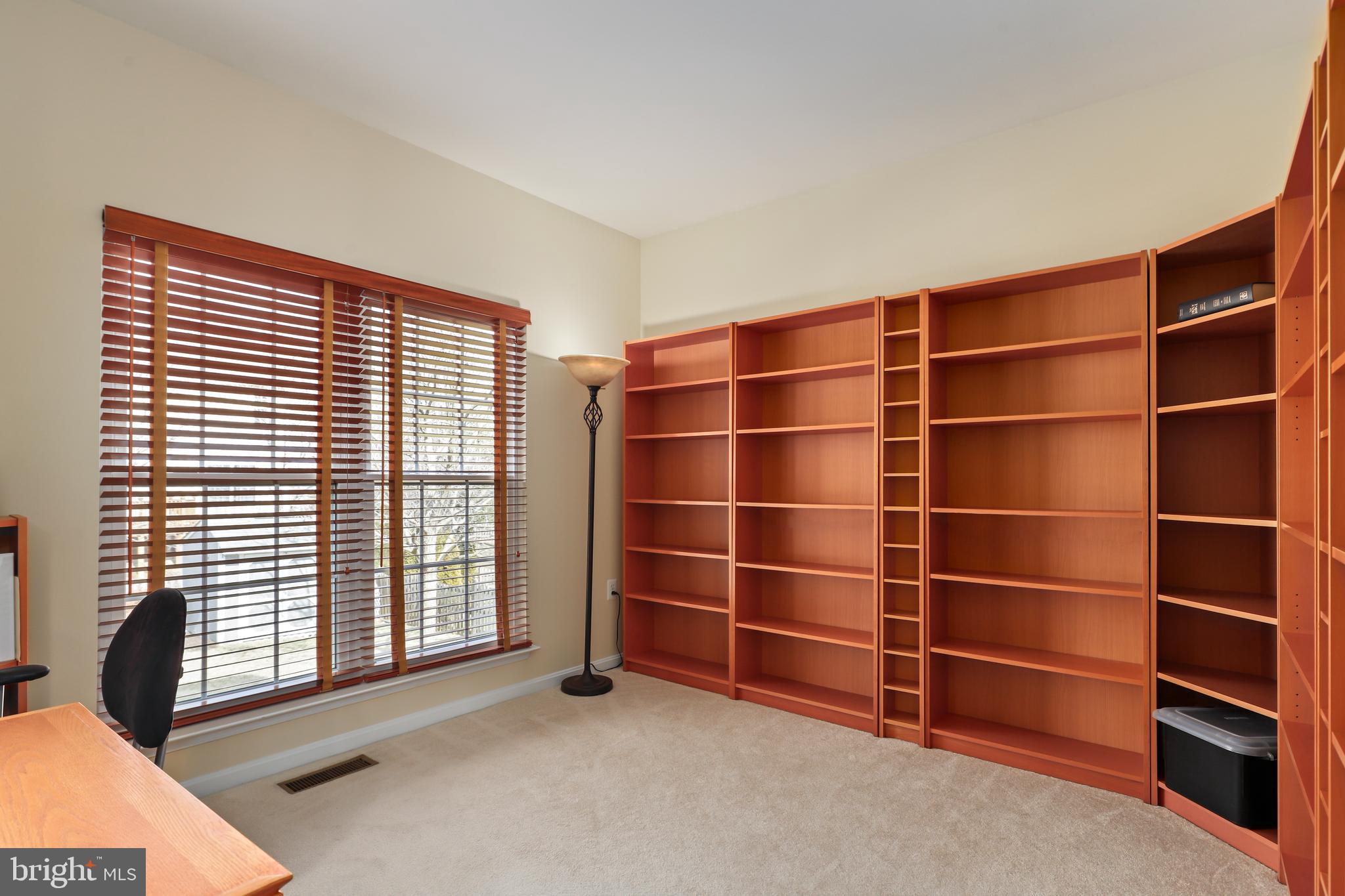 HIRST FARM - Residential