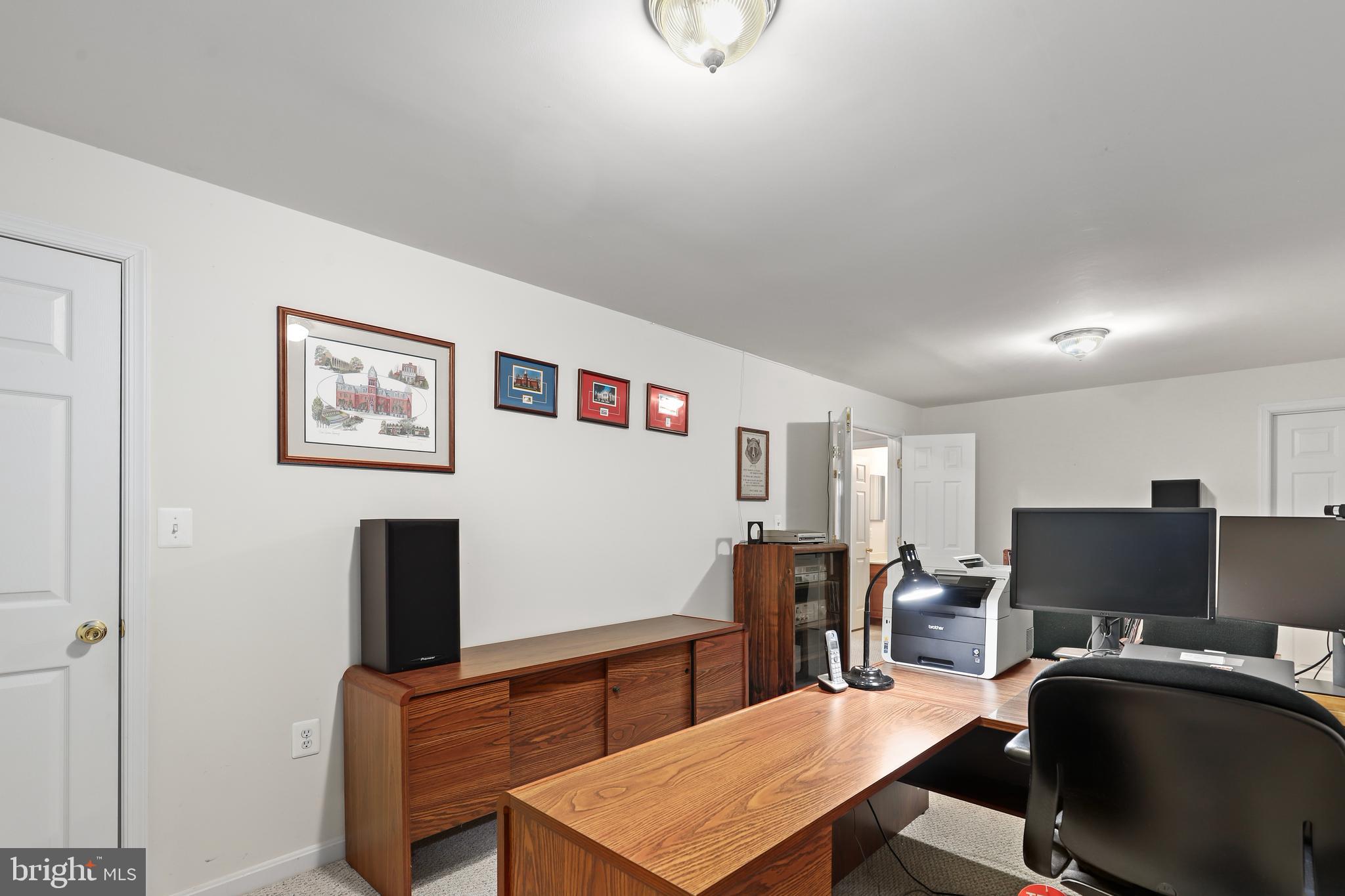 HIRST FARM - Residential