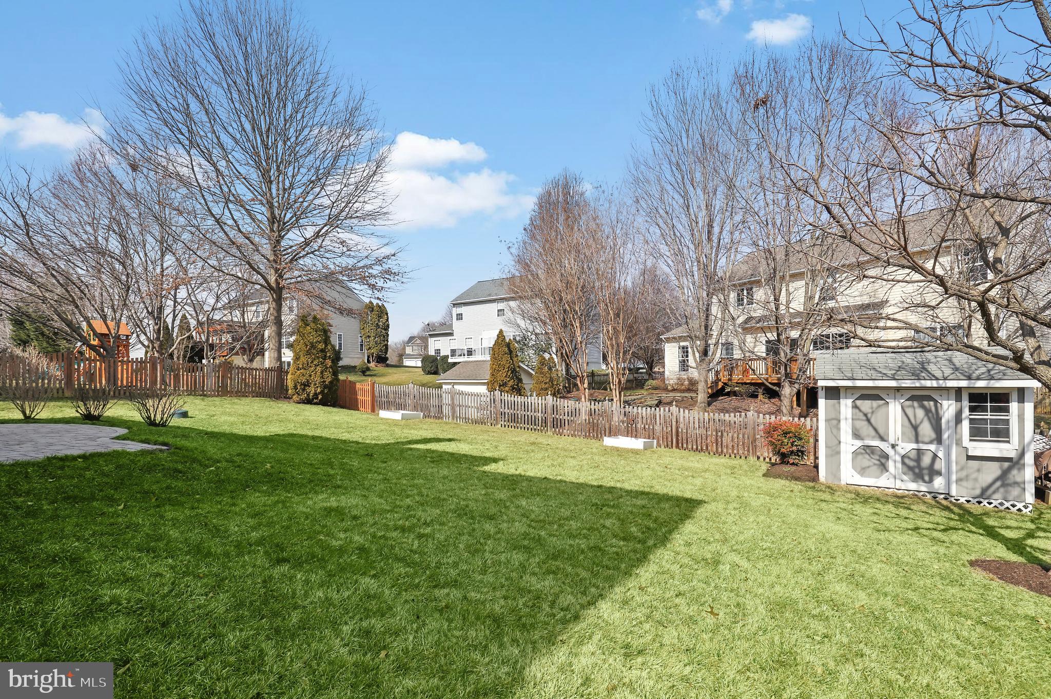 HIRST FARM - Residential