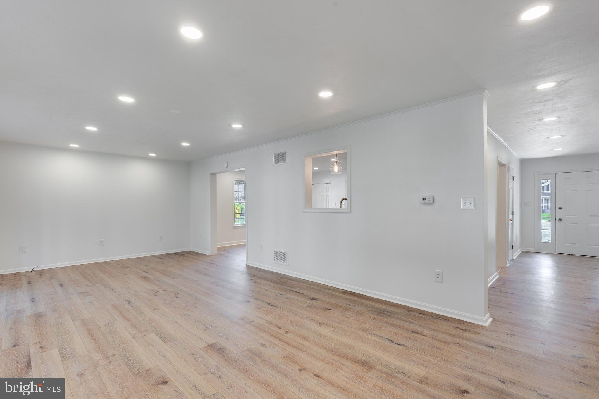 MEADOWVIEW - Residential