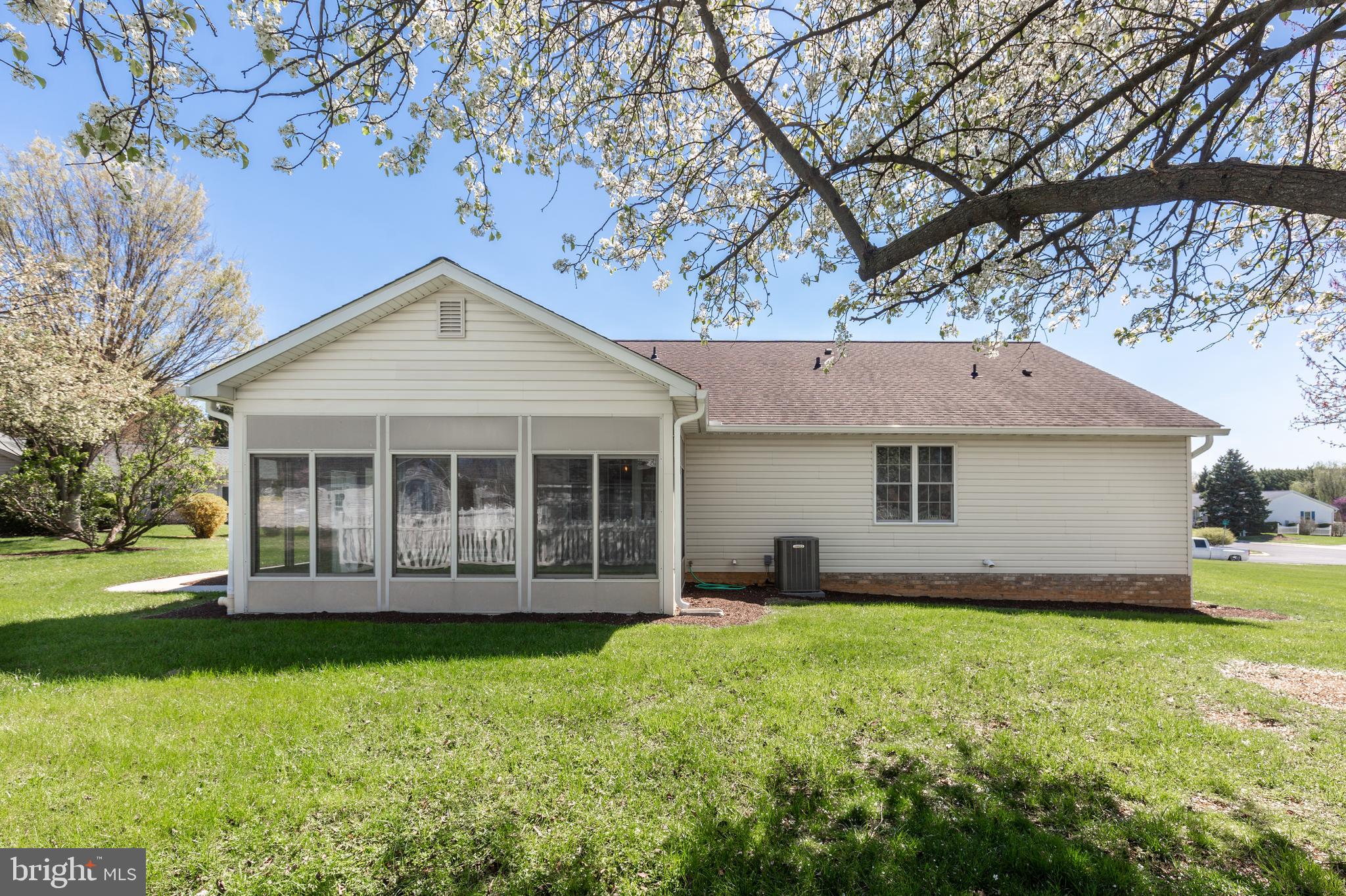 MEADOWVIEW - Residential