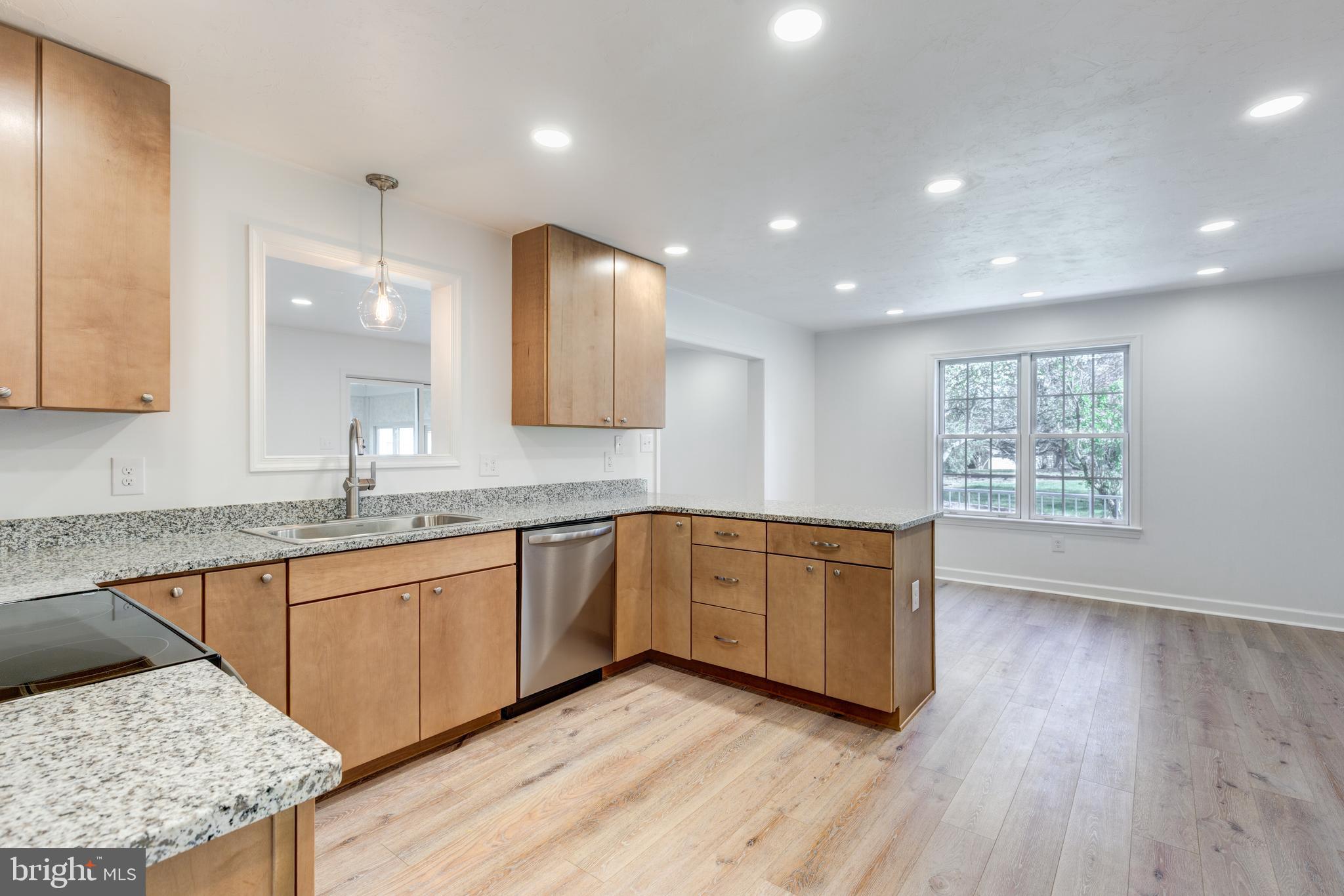 MEADOWVIEW - Residential