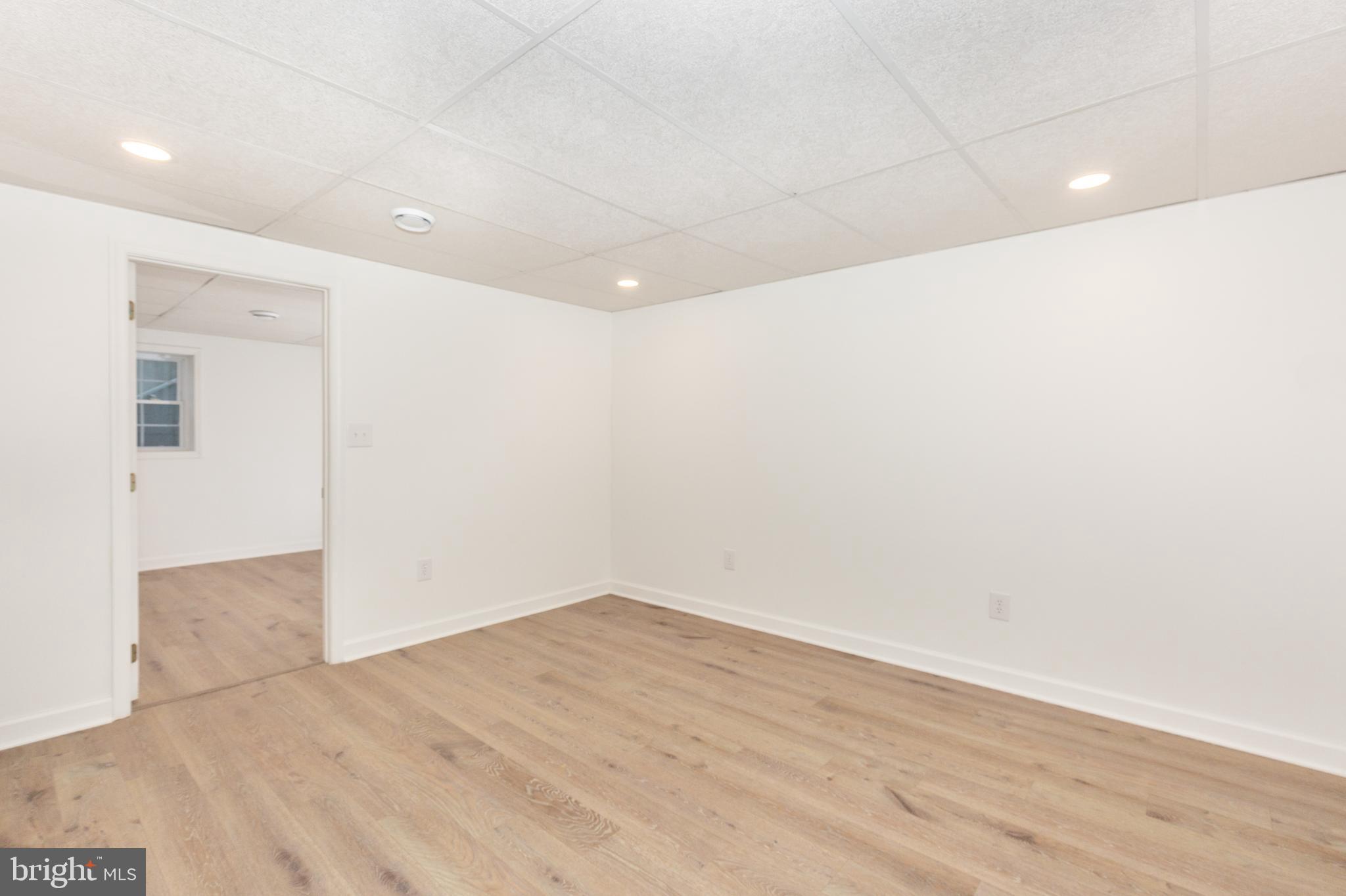 MEADOWVIEW - Residential