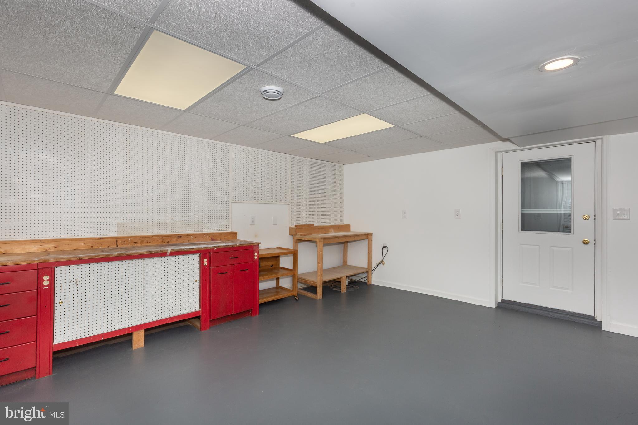 MEADOWVIEW - Residential