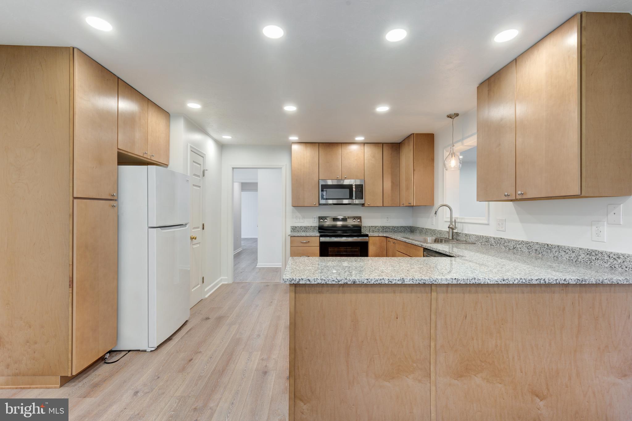 MEADOWVIEW - Residential