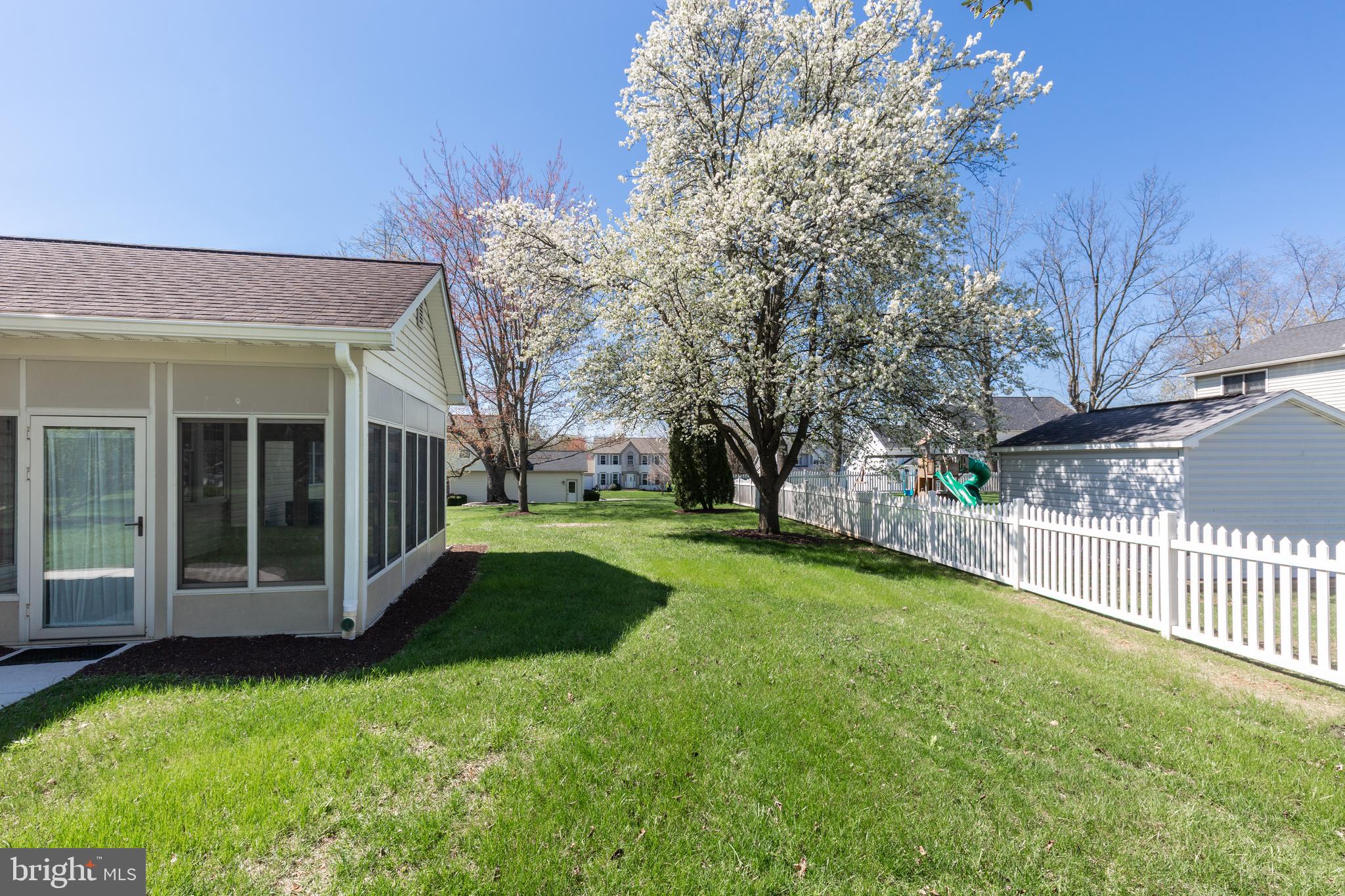 MEADOWVIEW - Residential