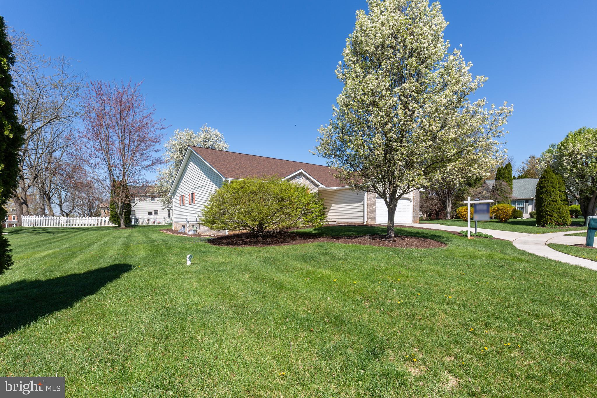 MEADOWVIEW - Residential