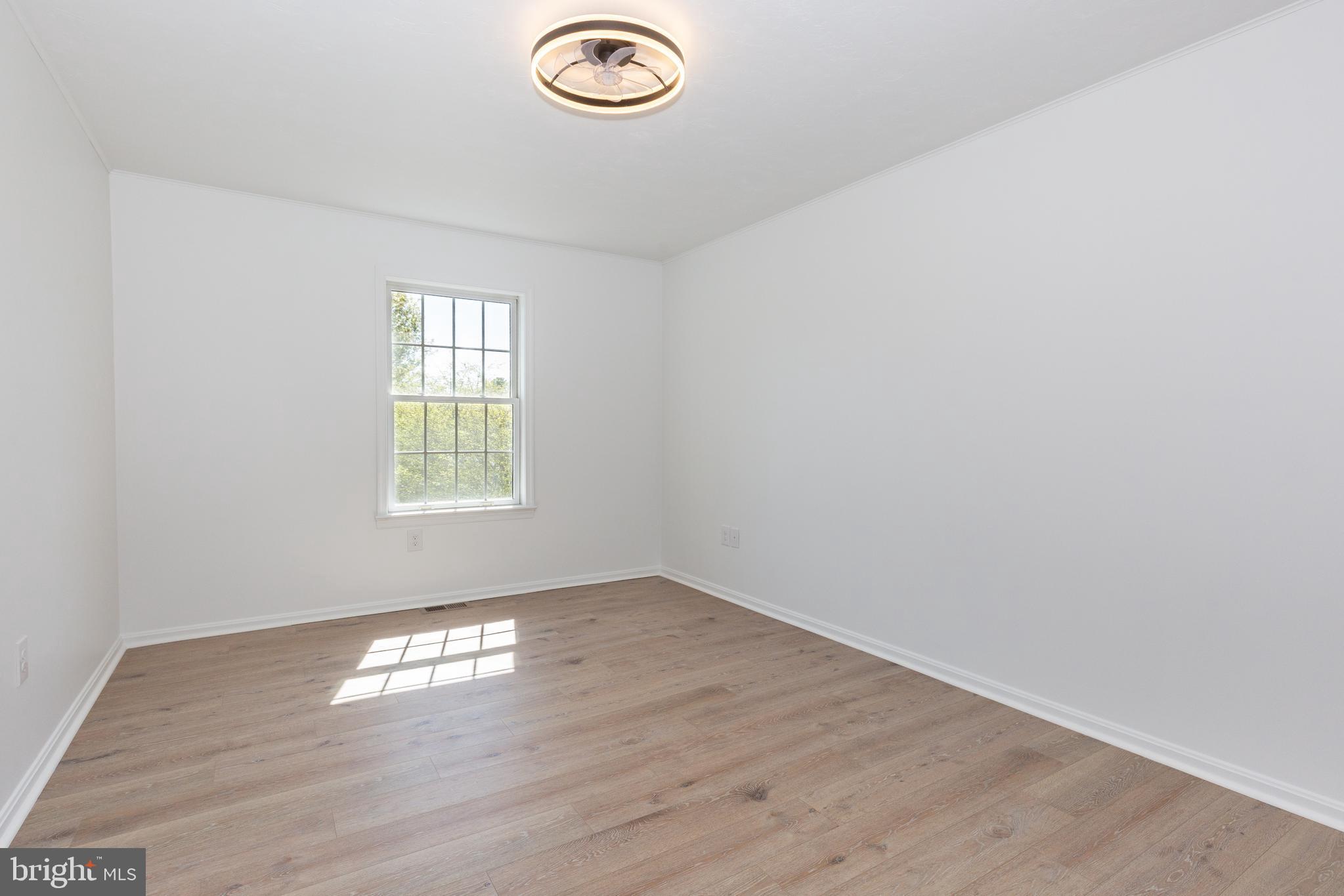 MEADOWVIEW - Residential