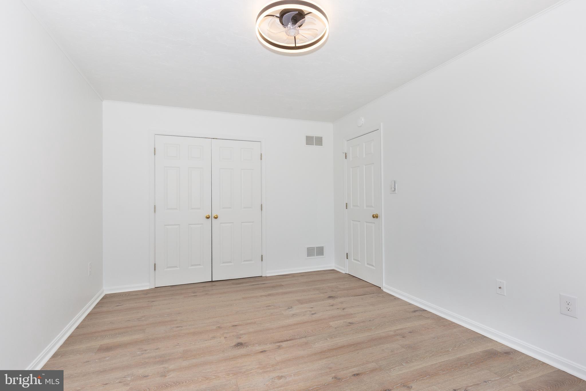 MEADOWVIEW - Residential