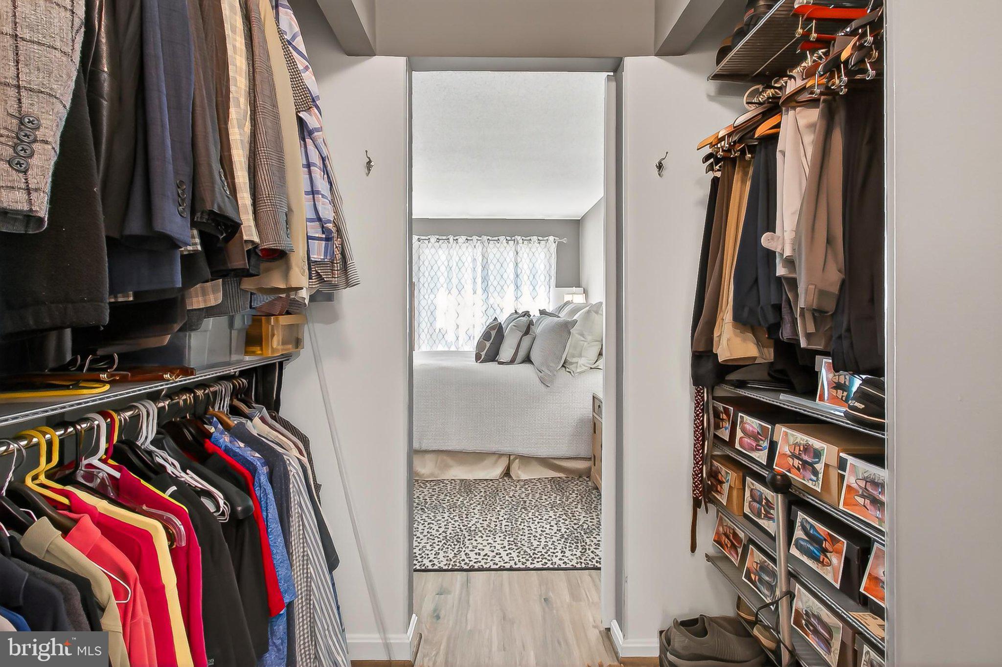 ASTORIA CONDOMINIUM - Residential