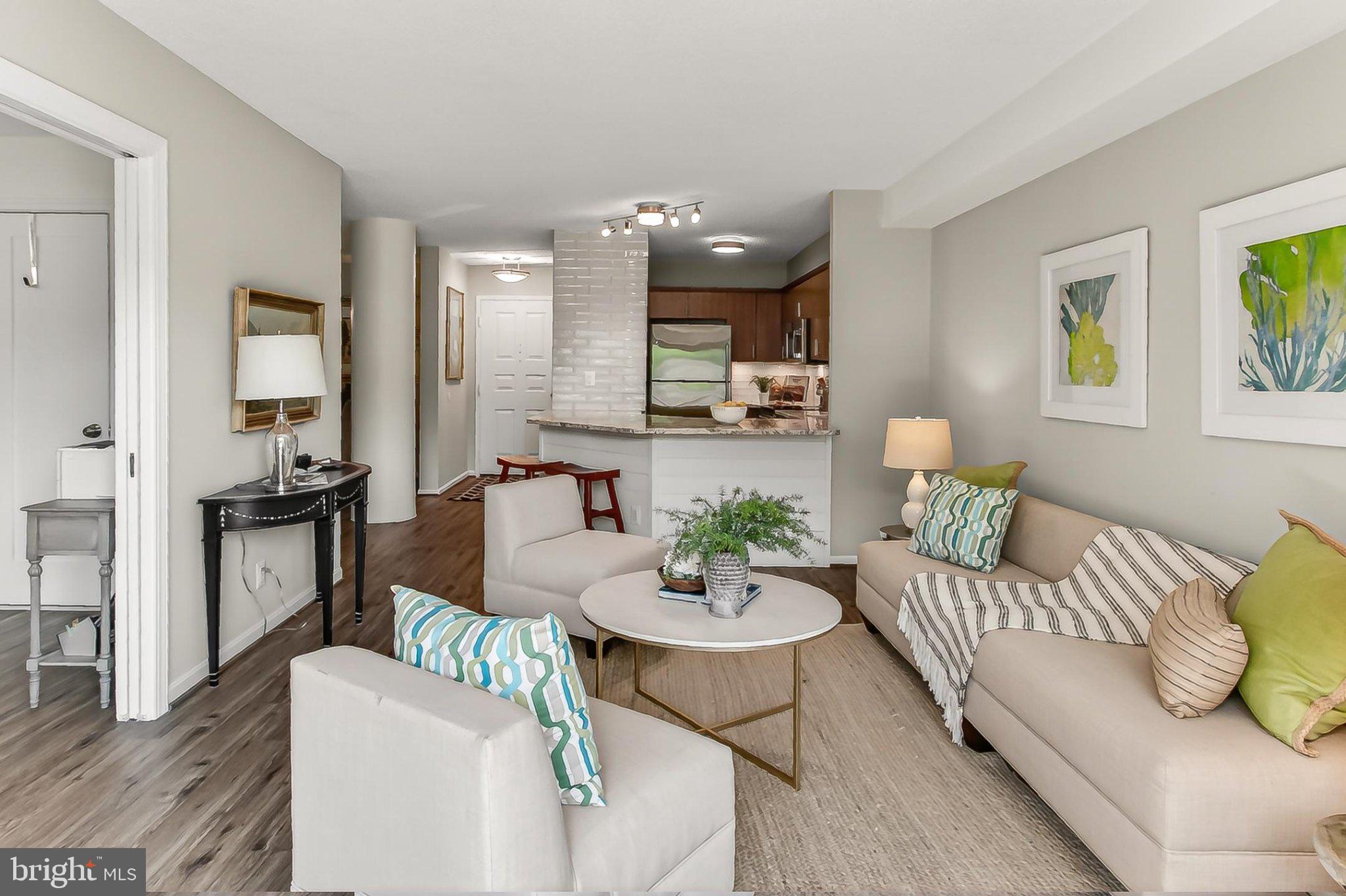 ASTORIA CONDOMINIUM - Residential