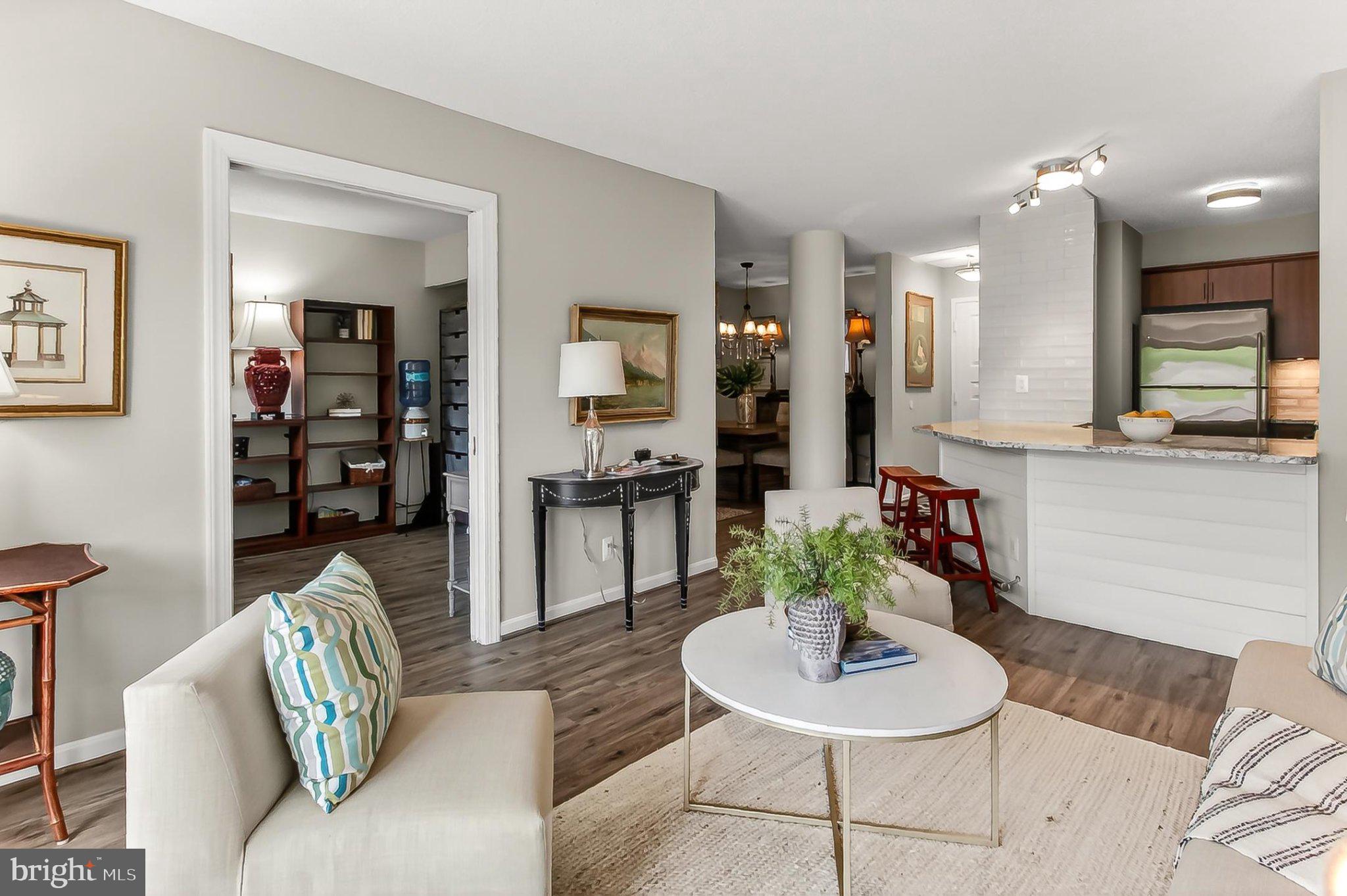 ASTORIA CONDOMINIUM - Residential