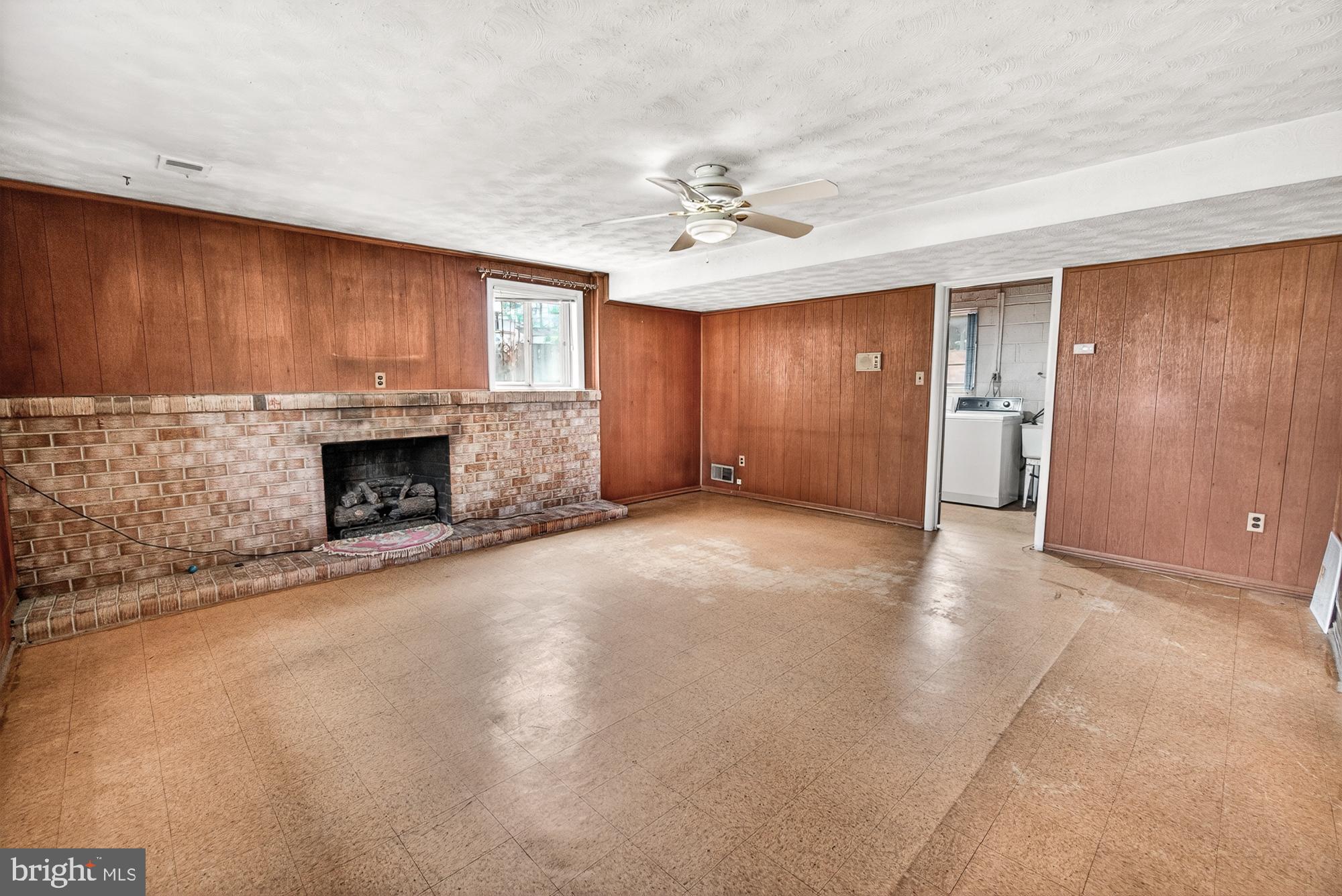 PAINT BRANCH ESTATES - Residential