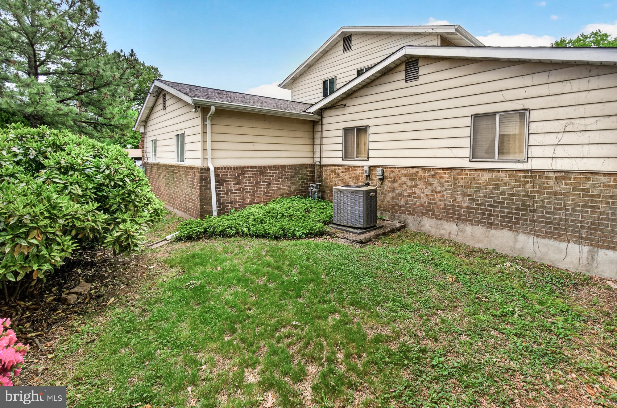 PAINT BRANCH ESTATES - Residential