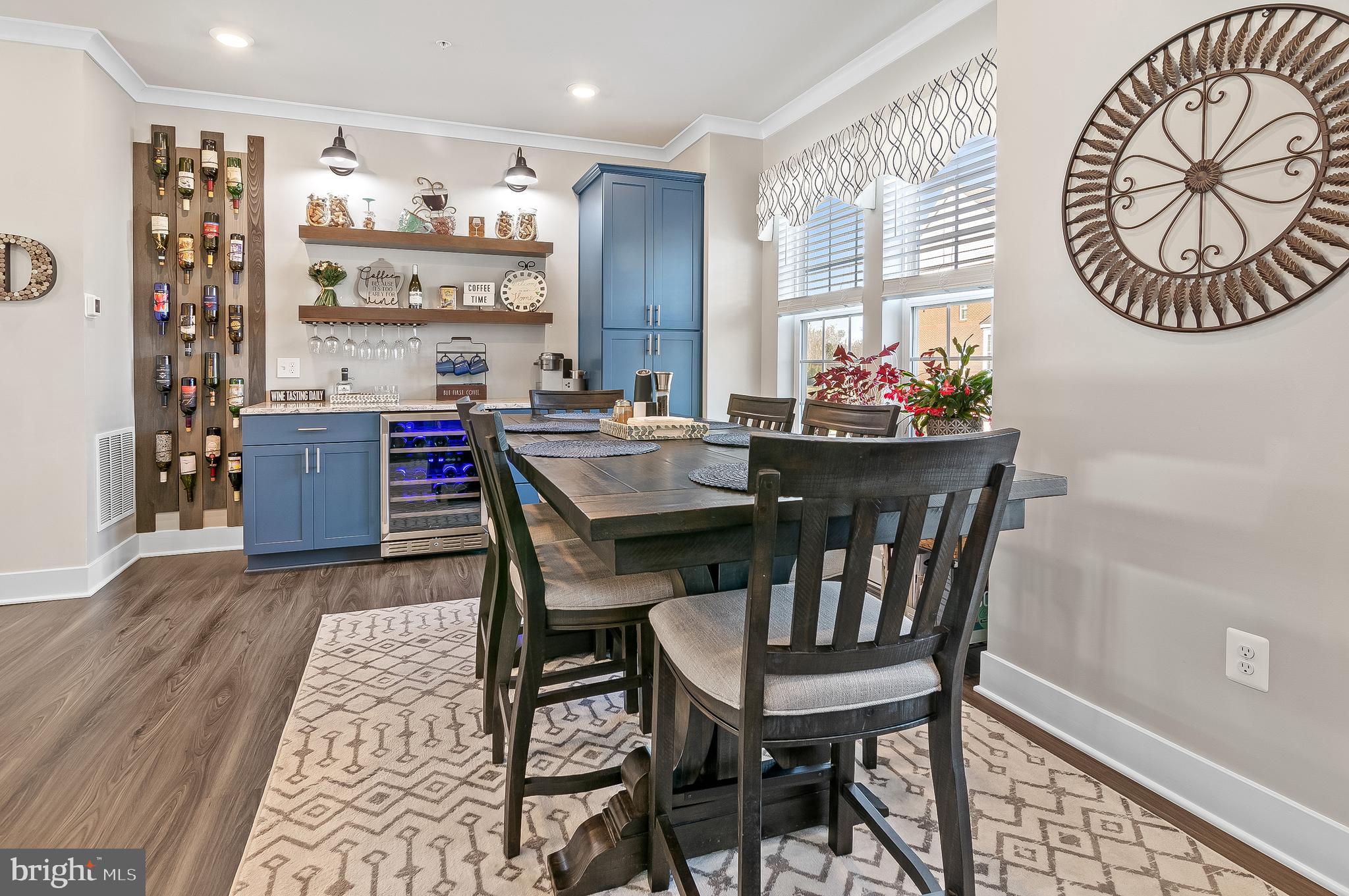 BLUE STREAM - Residential