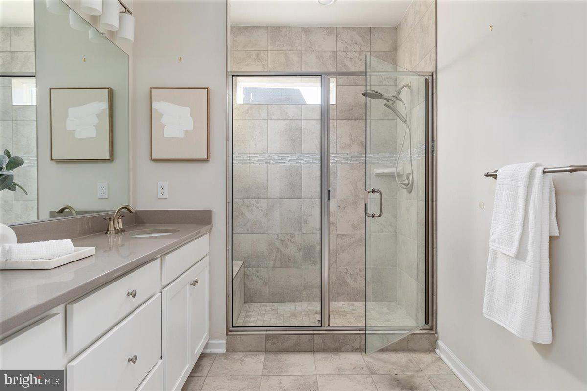 METRO WALK AT MOOREFIELD STATION - Residential Lease