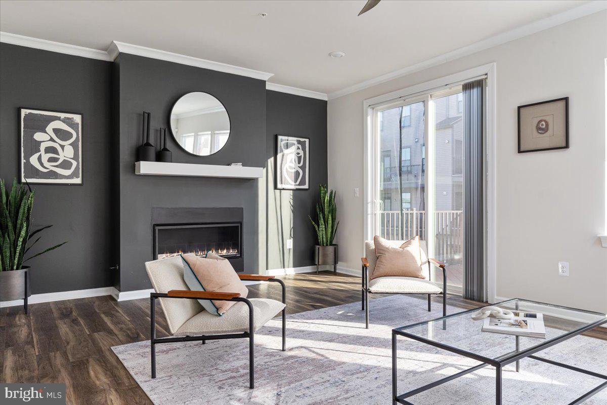 METRO WALK AT MOOREFIELD STATION - Residential Lease