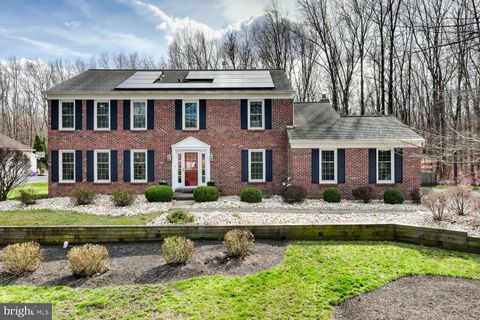 Homes For Sale - 9 Jamieson Place<br/> PRINCETON JUNCTION, NJ 08550