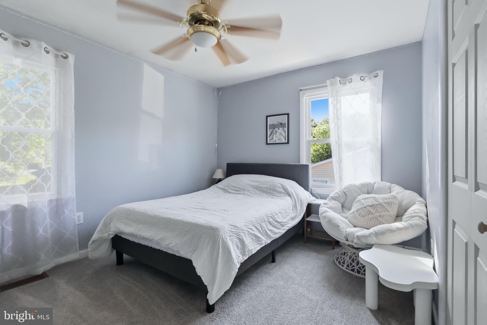 STRAWBERRY HILL EST SUB - Residential
