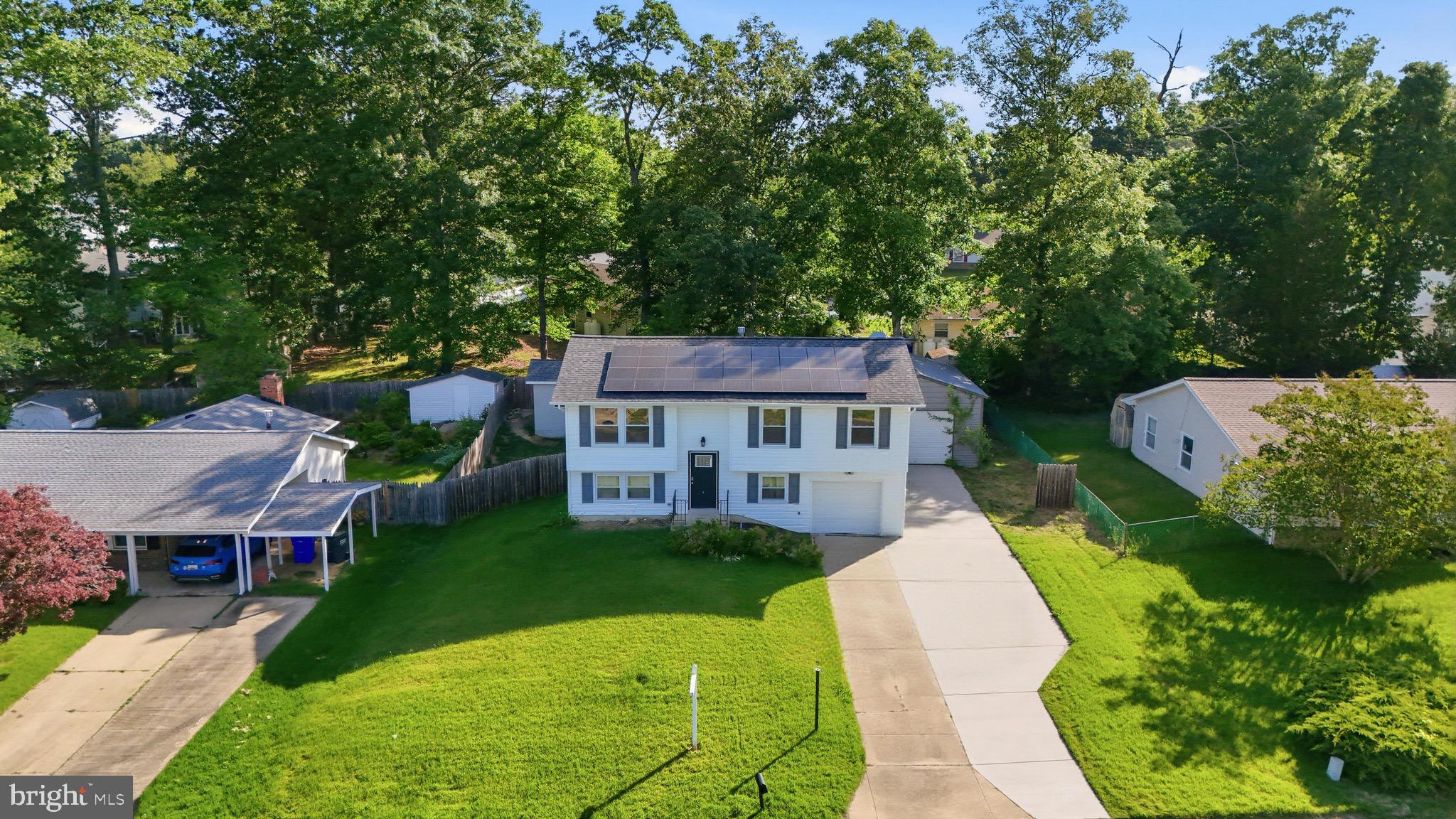 STRAWBERRY HILL EST SUB - Residential