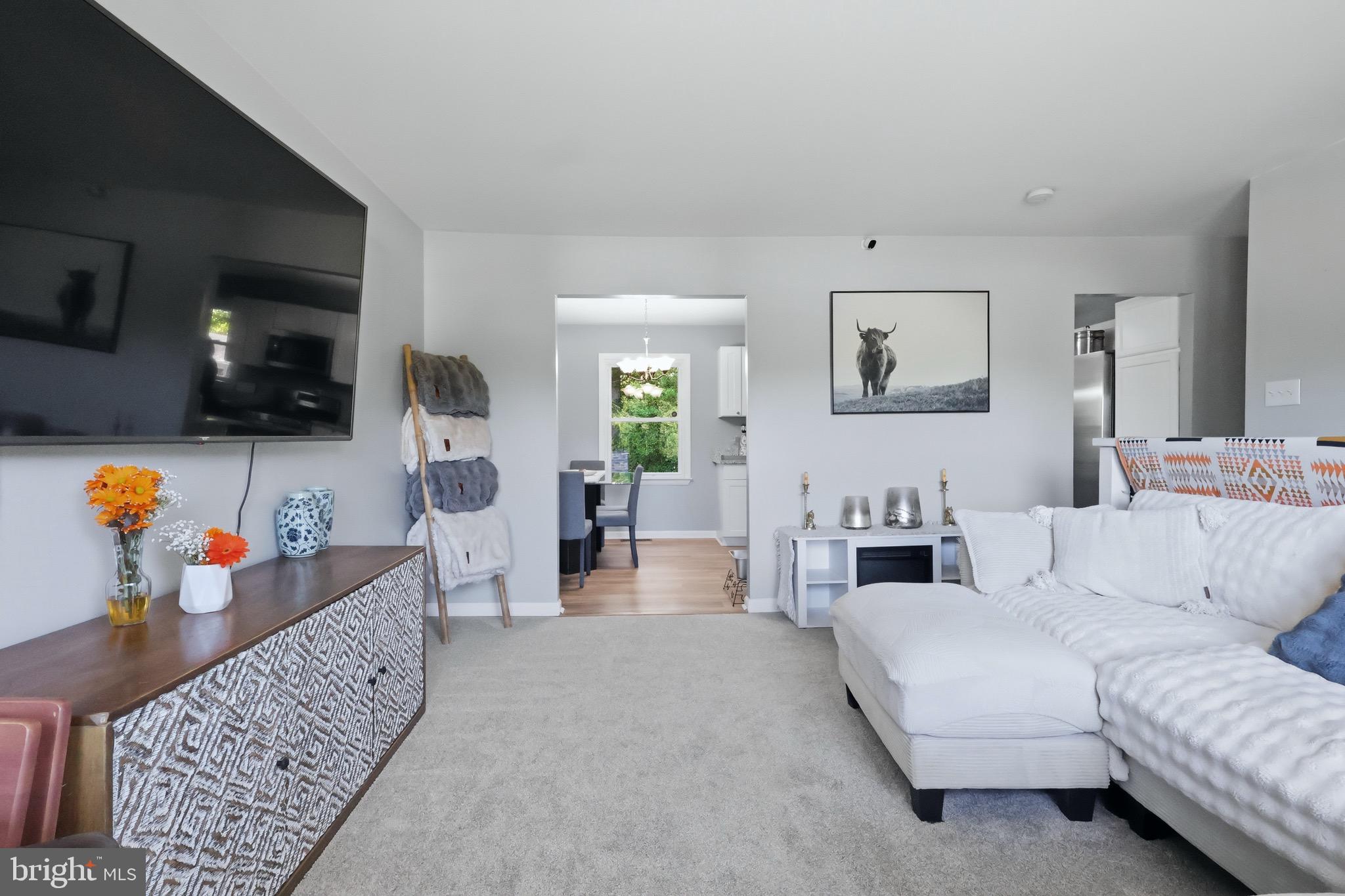 STRAWBERRY HILL EST SUB - Residential