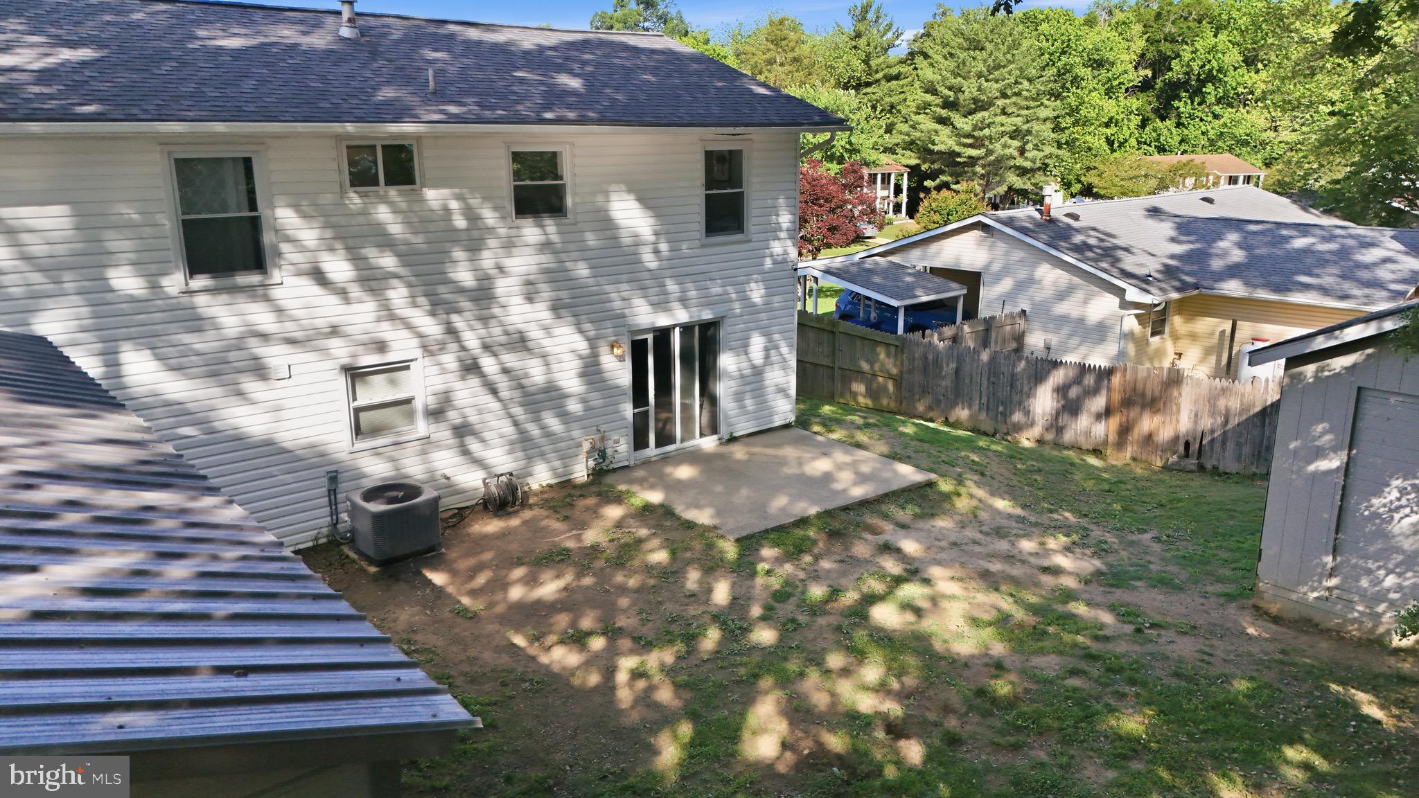 STRAWBERRY HILL EST SUB - Residential