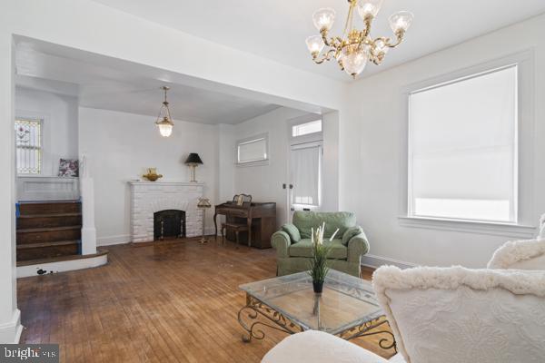 GOVANS - Residential