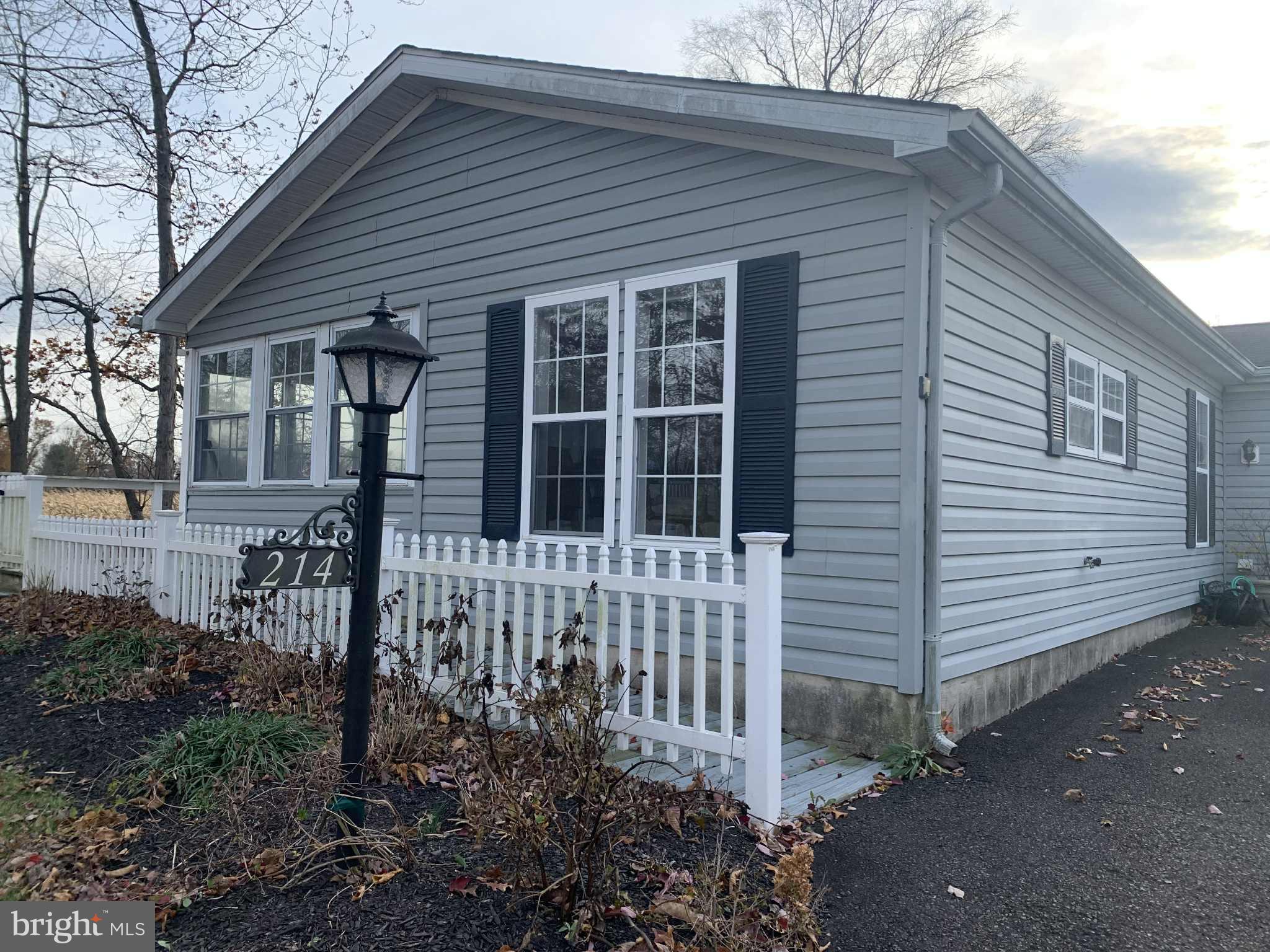 BUCKINGHAM SPRINGS - Residential